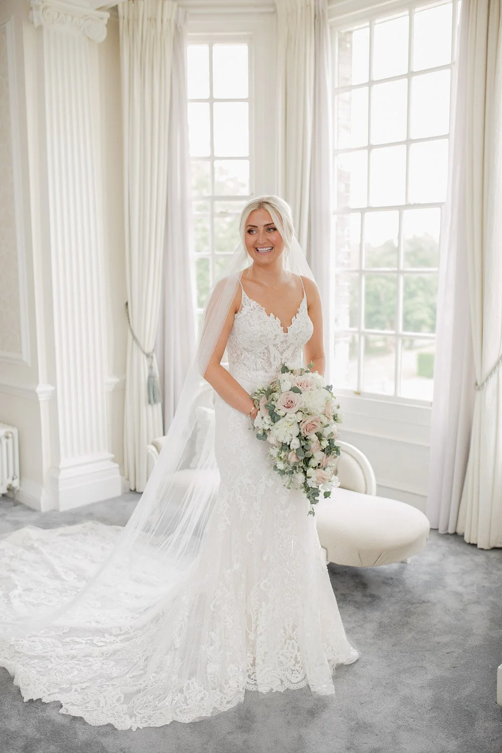 bridal portrait in bridal suite of Hedsor House