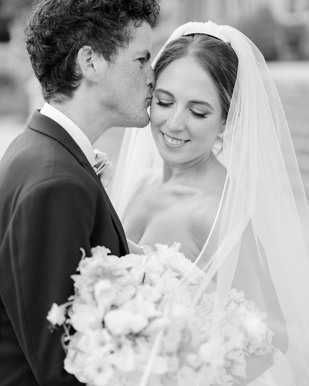 Brympton-House-Wedding-Photography-117.jpg