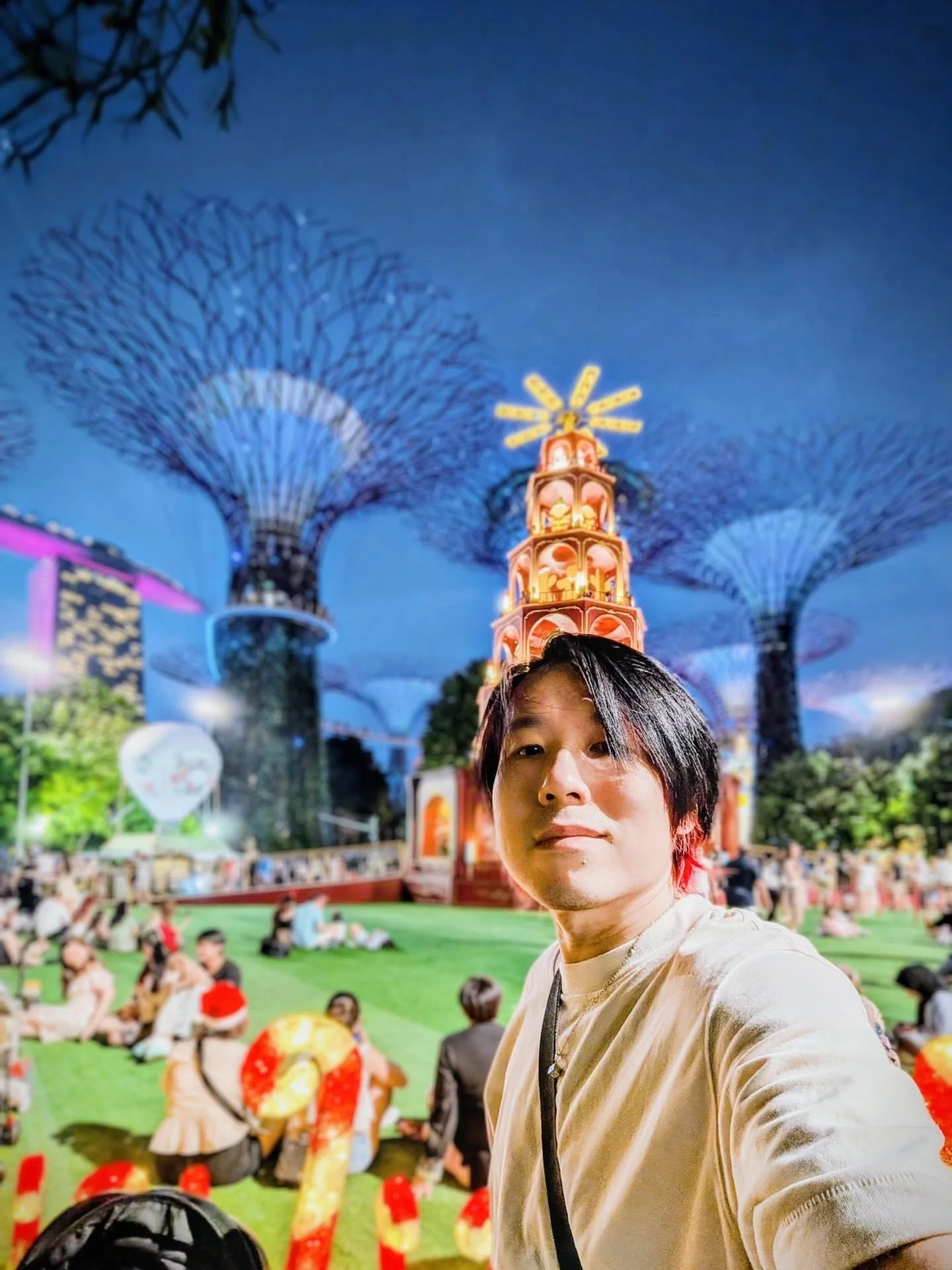 Merry Christmas eve! The best time of the year with the maximum good vibes!🎄🎅