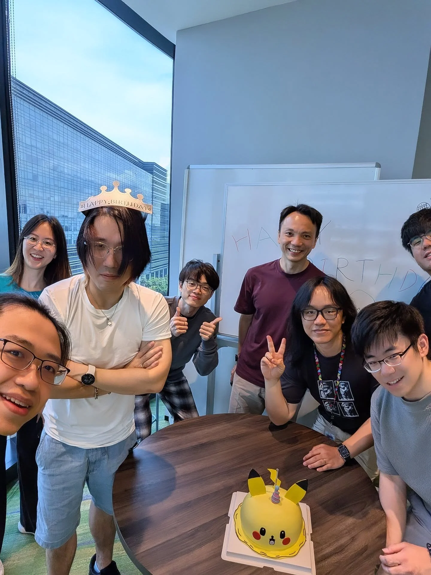 Happy birthday to me! 🧁 Last year I was all alone. This year I have this group of amazing talented people with me 🫡 really a joy to cook with everyone at the center of AGI. 😆 Thanks for the surprise birthday cake and celebration! ♊