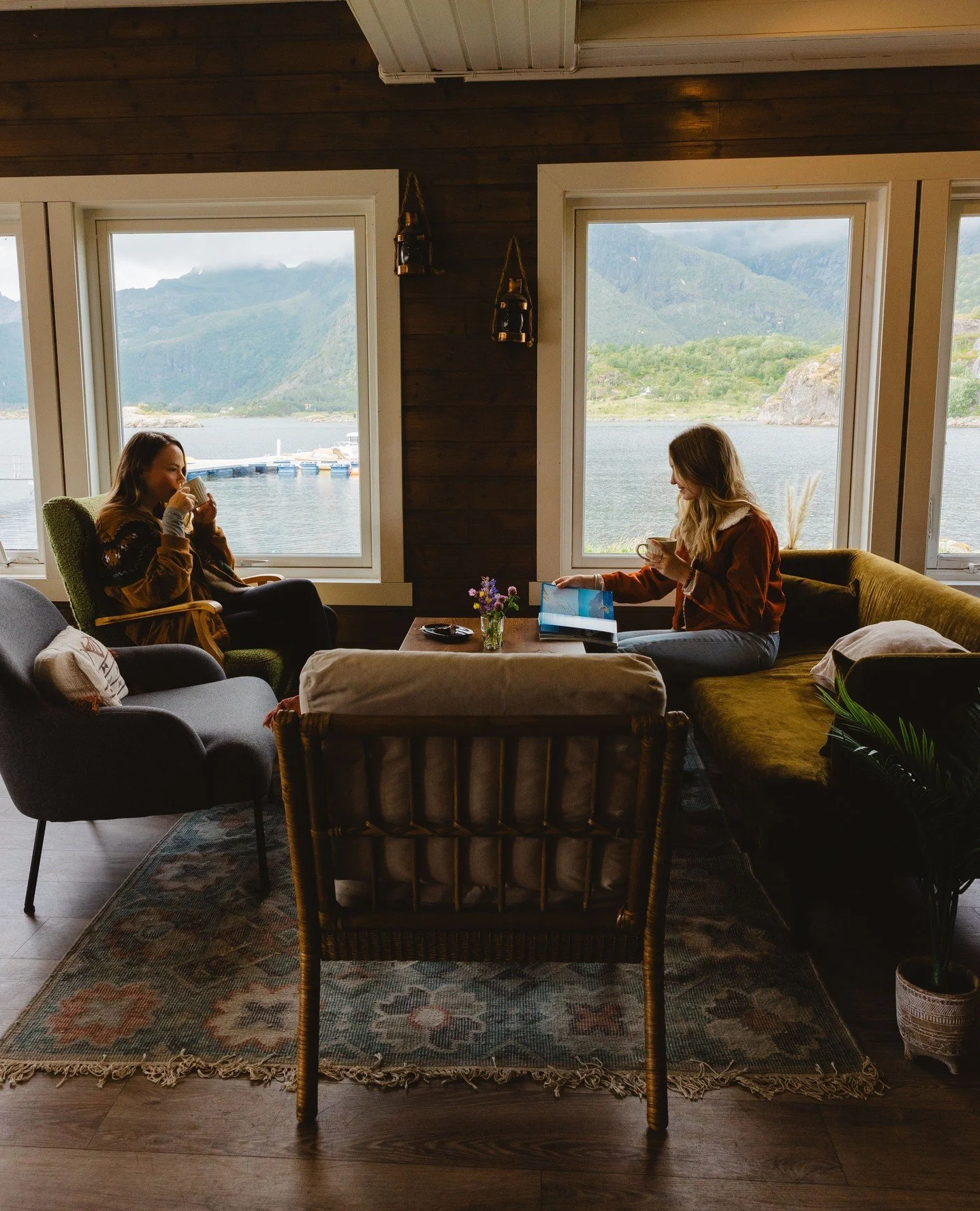 Looking for a place to eat, drink or just chill with a view?⁠
Our caf&eacute; and restaurant is open every day, right by the fjord 🌊⁠
⁠
Grab a coffee, stay for lunch, come back for dinner &mdash; or just enjoy a drink with friends in the bar.⁠
⁠
🕒 