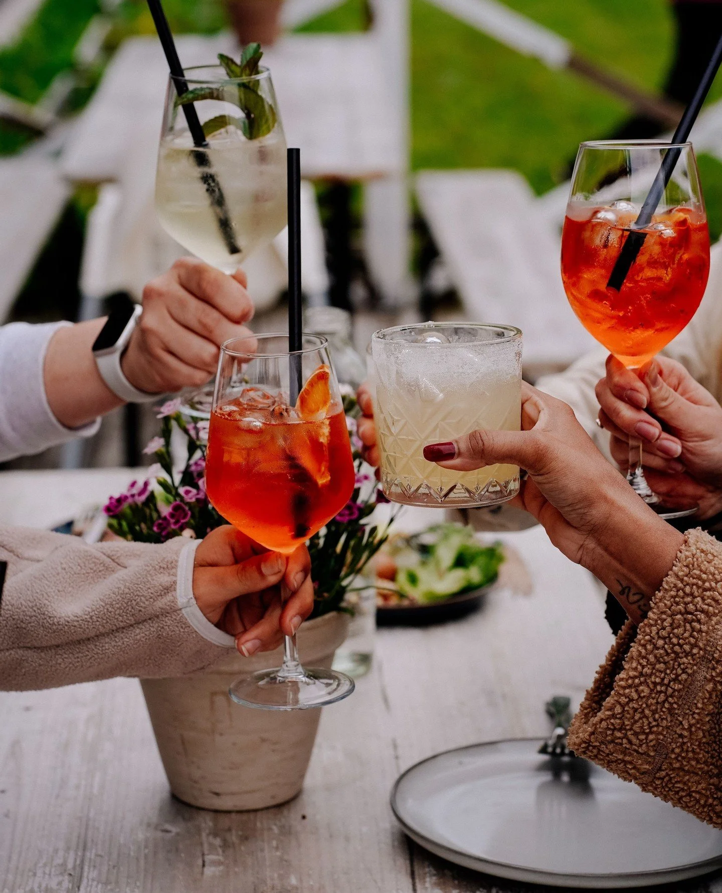 Staying with us? Perfect.⁠
⁠
Staying somewhere else? Also perfect.⁠
⁠
Sk&aring;rungen Restaurant is open for guests, locals and visitors passing through Lofoten.⁠
⁠
Dinner by the ocean.⁠
⁠
Long summer light.⁠
⁠
No suitcase required.⁠
⁠
Every day from