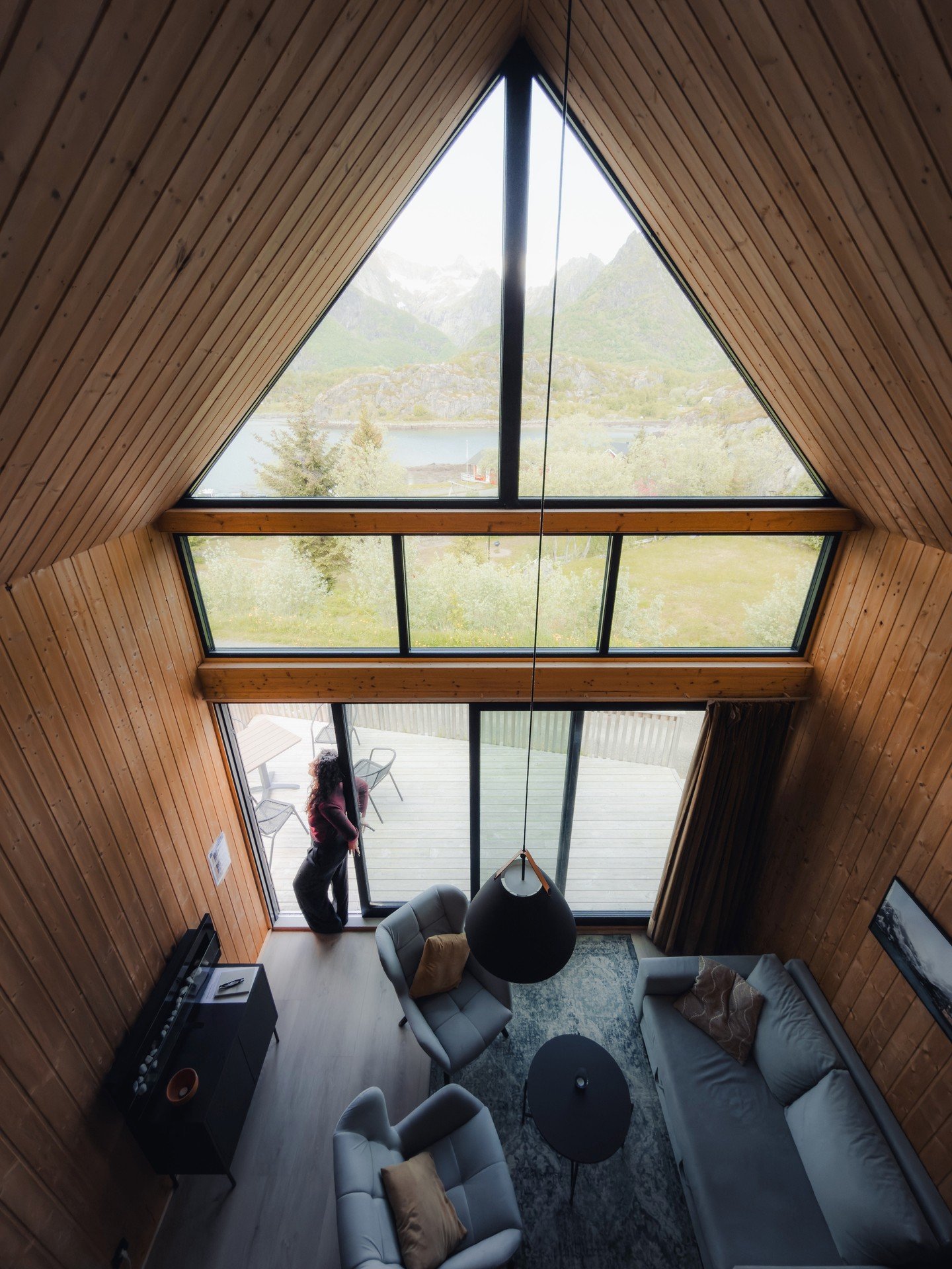 Rain outside.⁠
⁠
A warm cabin inside.⁠
⁠
Some days in Lofoten are made for slowing down. Watching the ocean, making another coffee, and enjoying the view from the sofa.⁠
⁠
Not every great day needs blue skies.