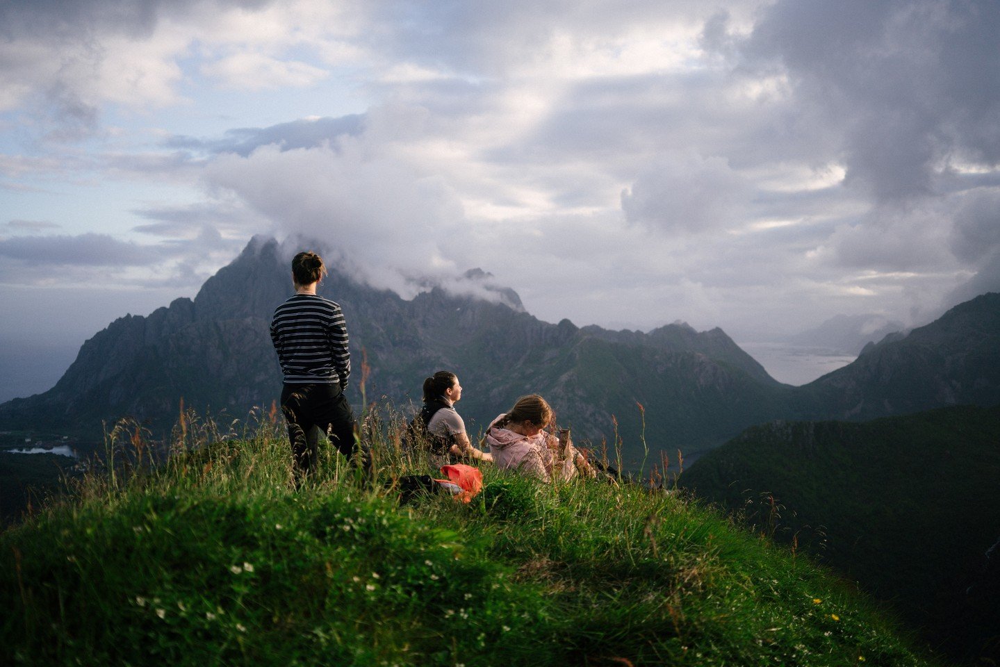 Some days just make sense.⁠
⁠
Grab a bike.⁠
Ride to the trail.⁠
Spend a few hours in the mountains.⁠
Come back for a well-earned spa.⁠
⁠
The best part?⁠
⁠
You don't need to drive across Lofoten to have an unforgettable day.⁠
⁠
Sometimes, everything y