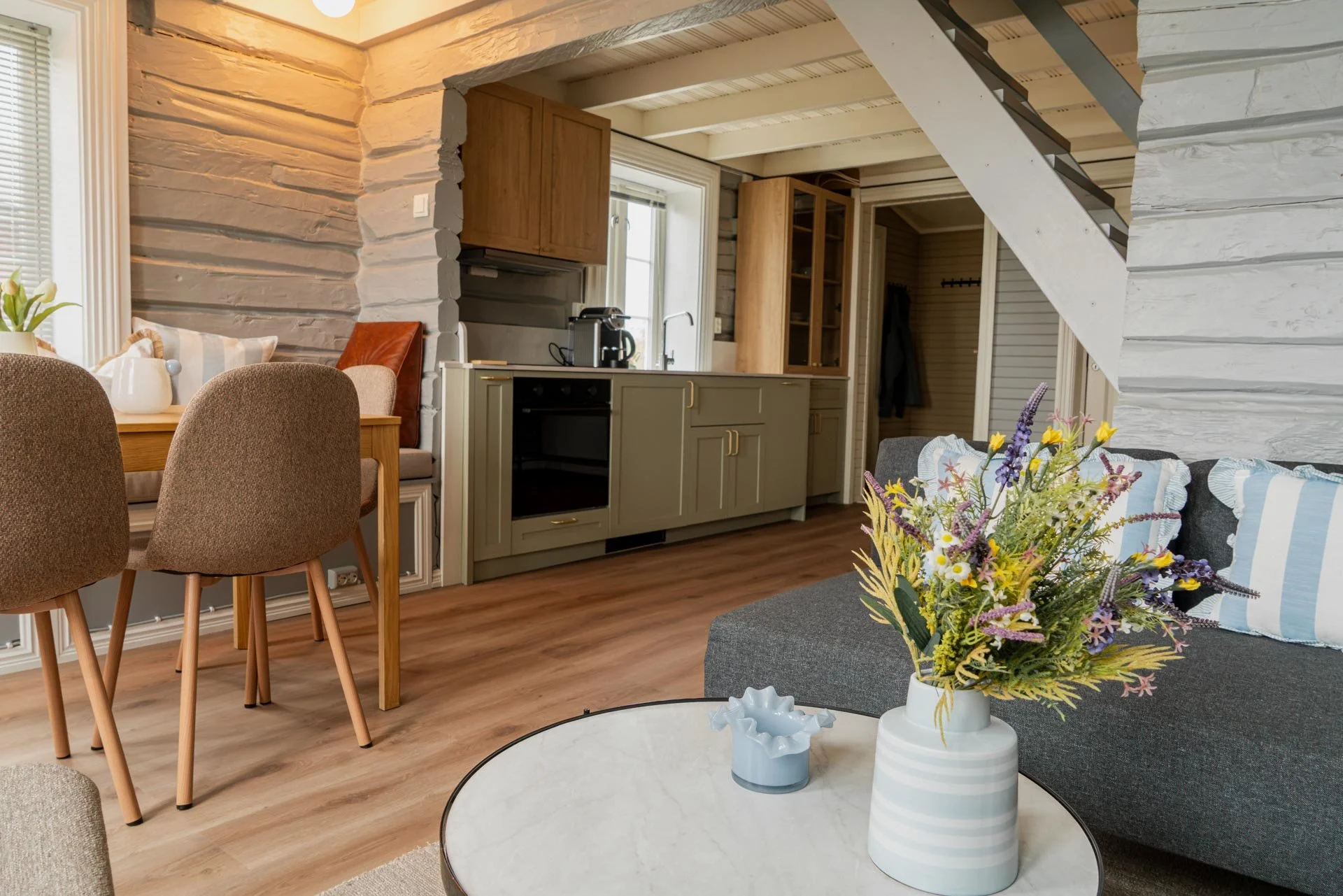 traditional Ocean house
