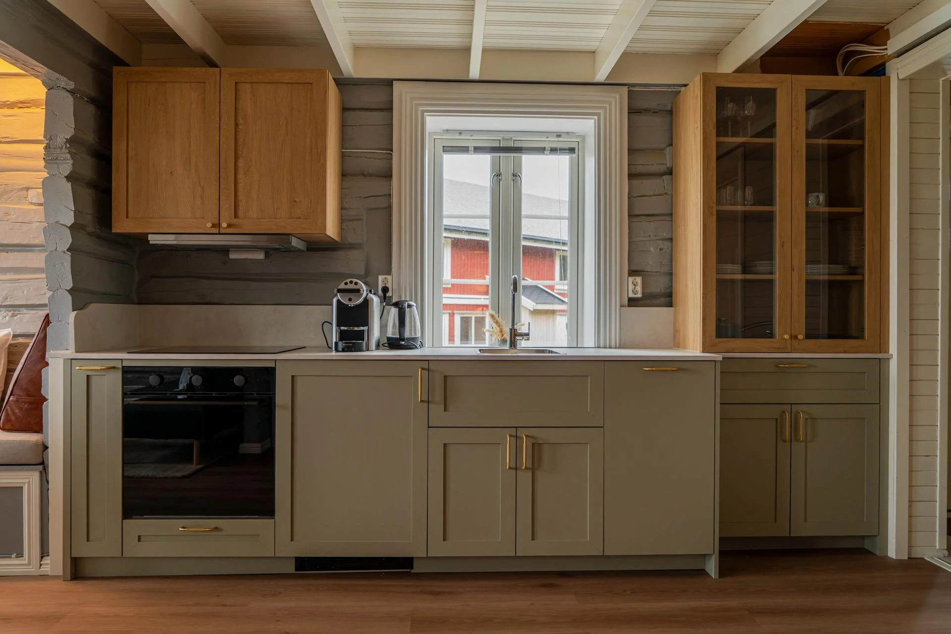 Traditional ocean house_web-2.jpg