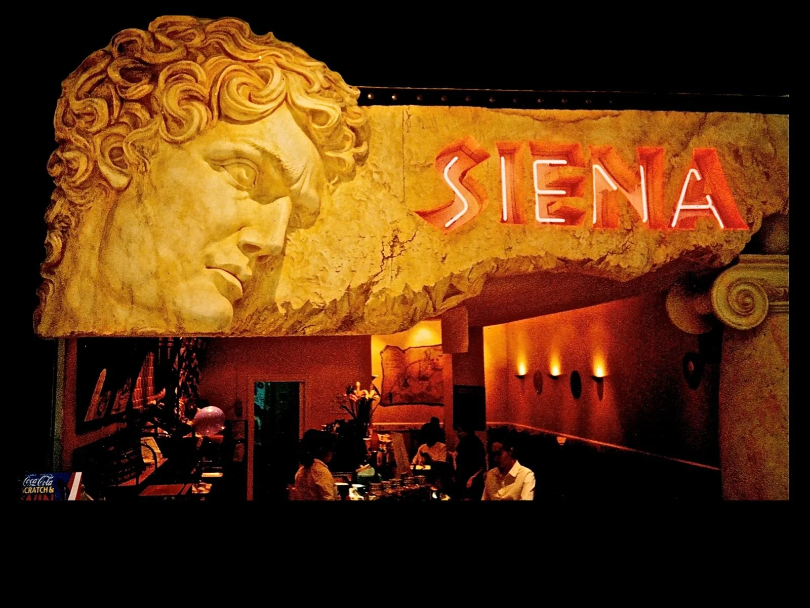 davids head siena cafe copy 3.jpg