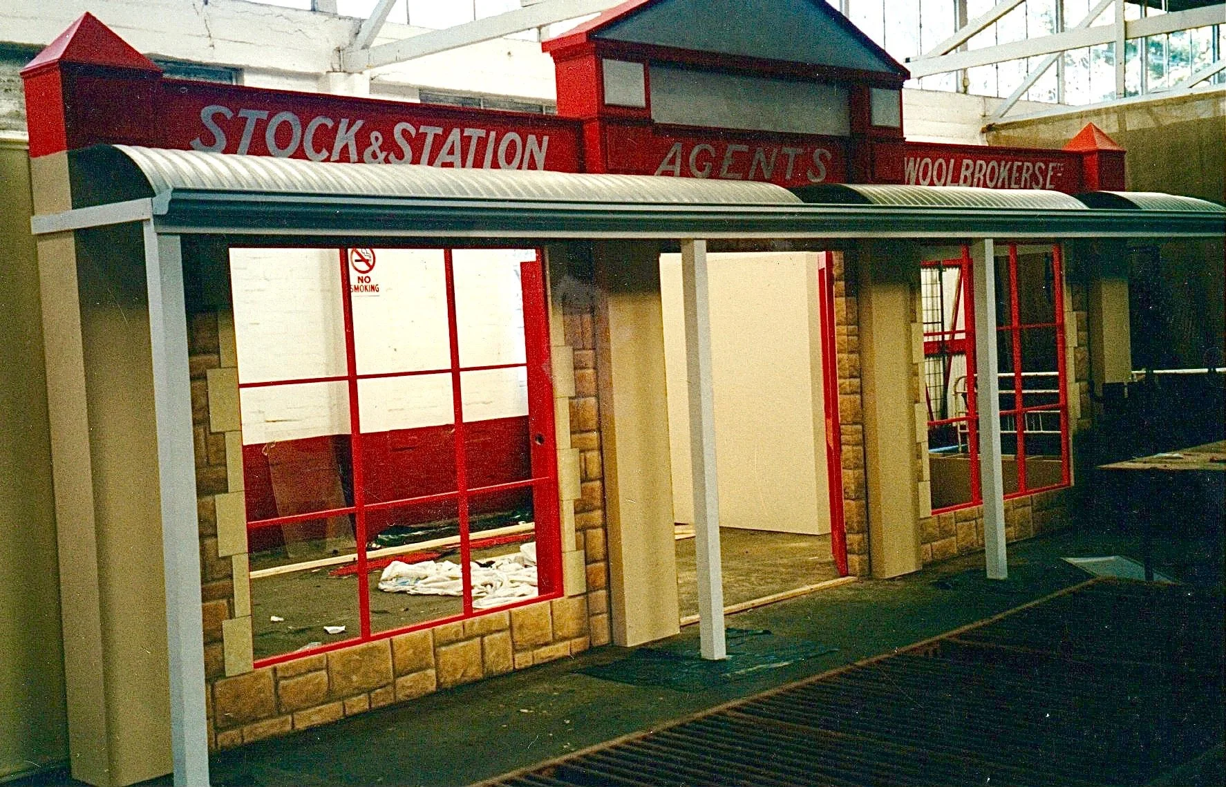 cottage construction.jpg