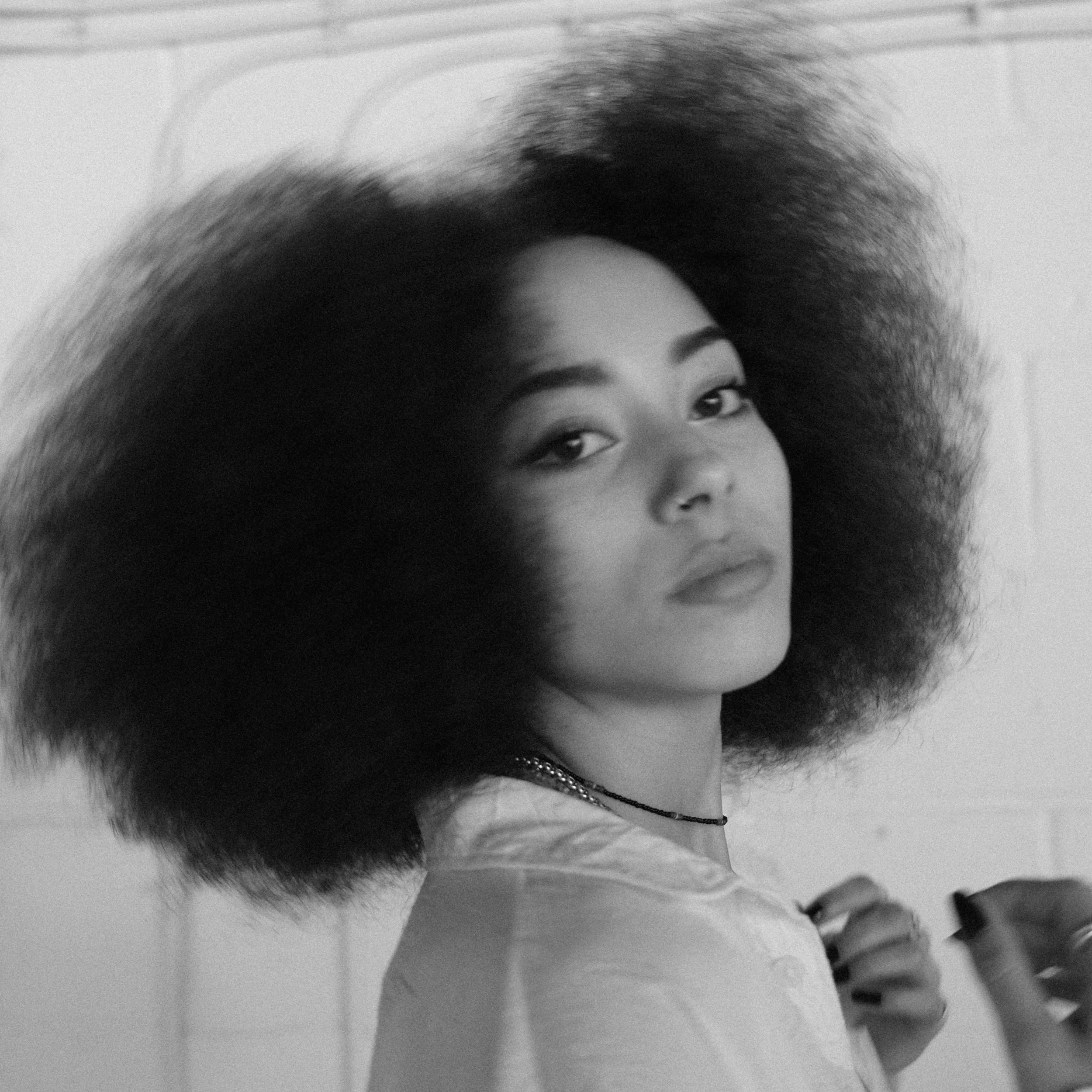 MUSIC VIDEOS: Sophie Faith, Heart On My Sleeve - BTS.JPG