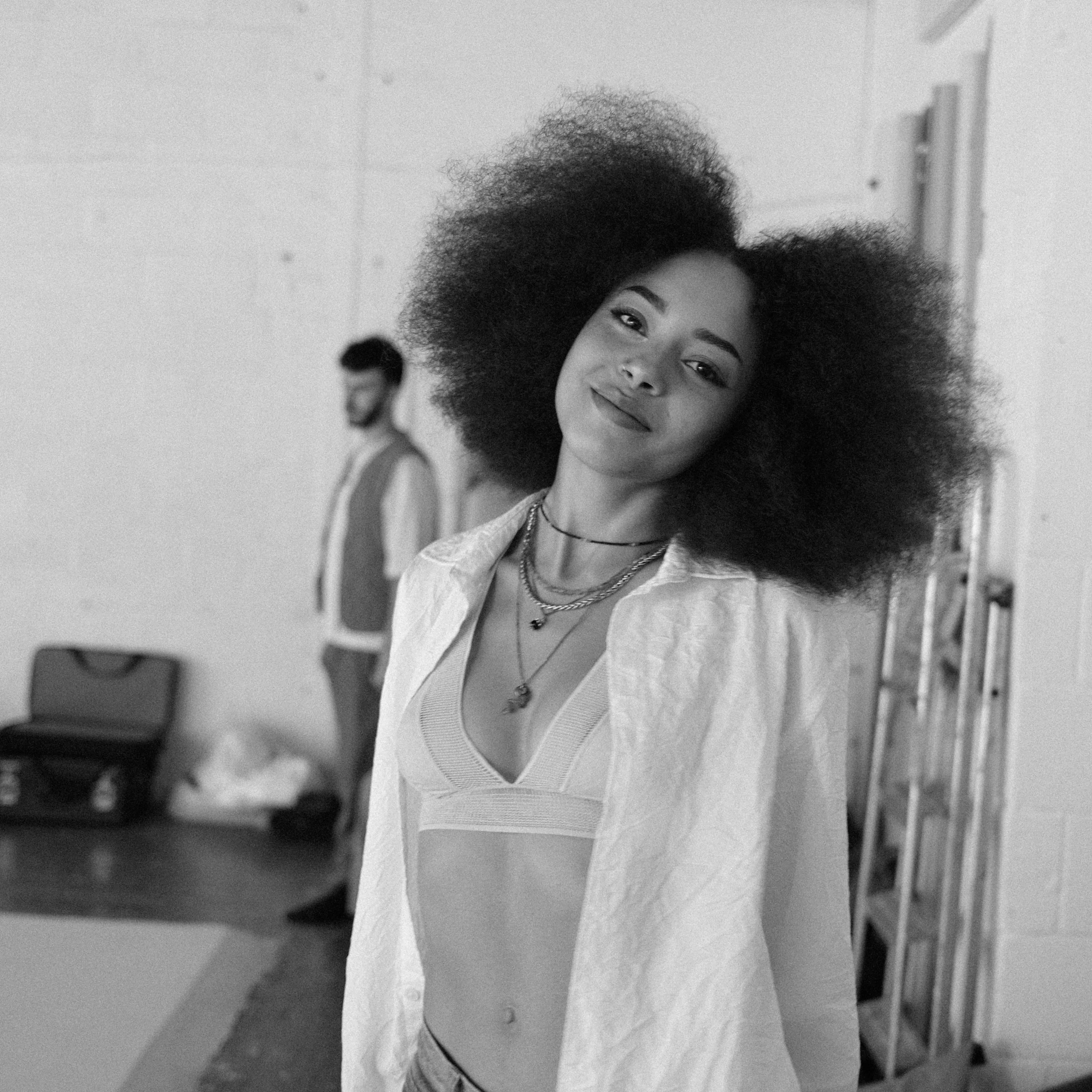 MUSIC VIDEOS: Sophie Faith, Heart On My Sleeve - BTS.JPG