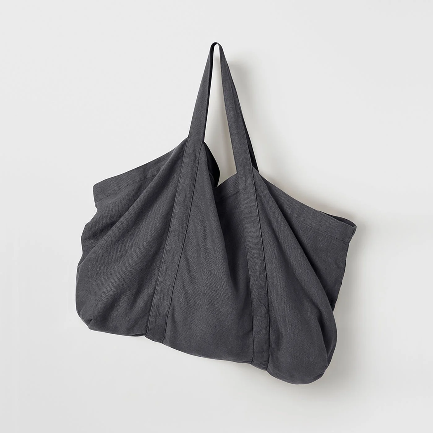 Product_Page_Main_Image_1400x1400_Frankie_Bag_Slate.jpg