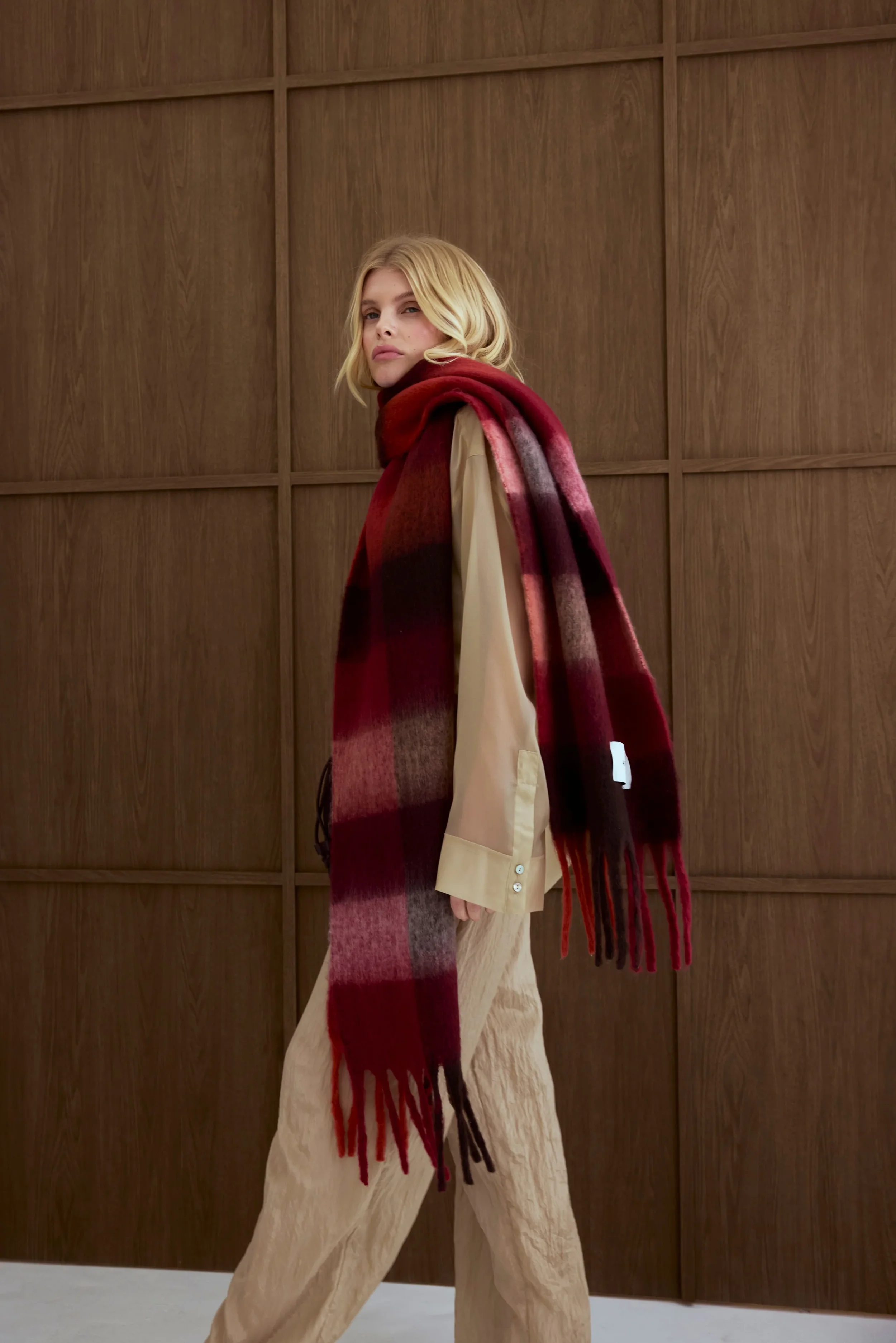 arctic-fox-recycled-reykjavik-scarf-burgundy-red-check-autumn-winter-25-m11.jpg.webp
