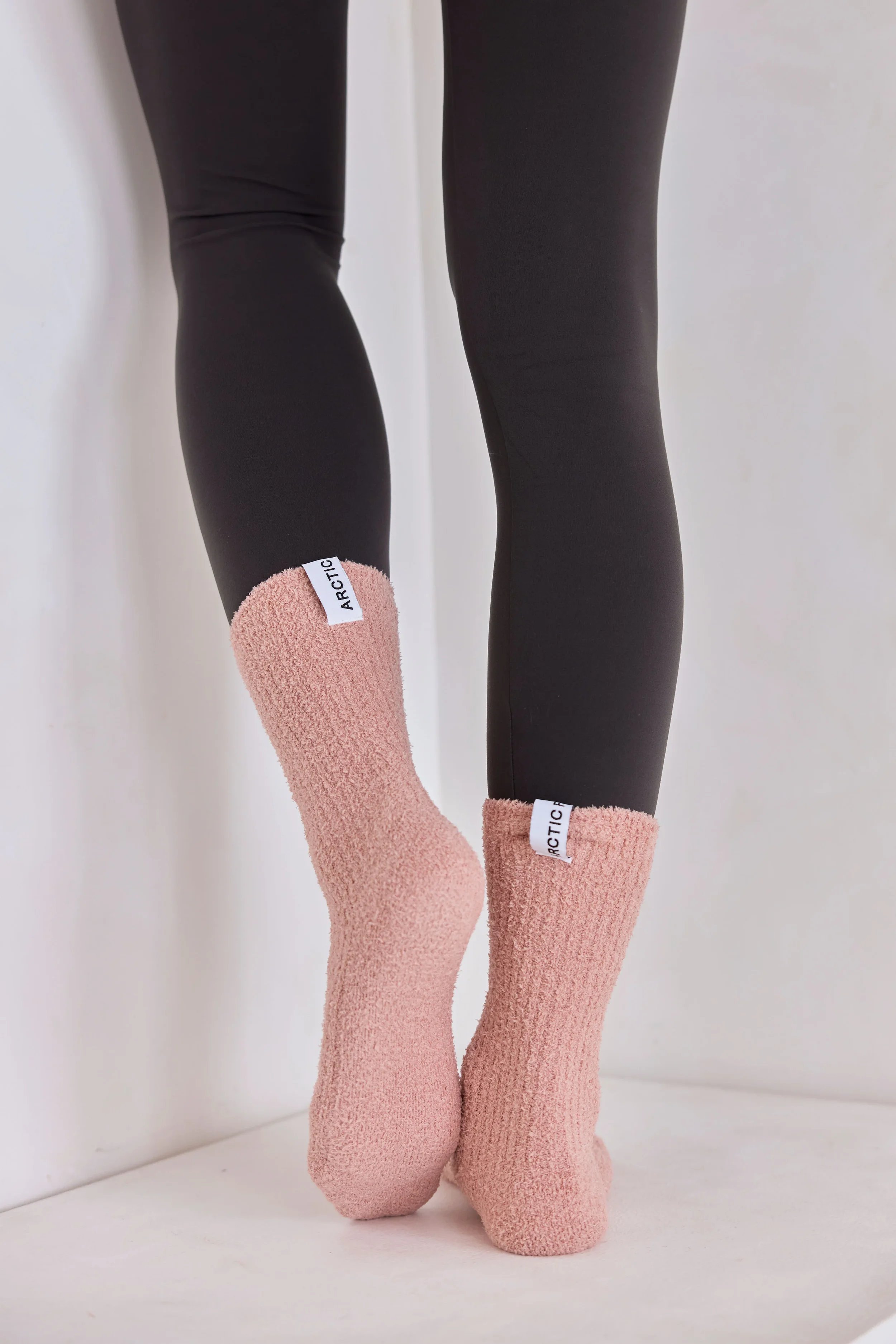 arctic-fox-recycled-cosy-socks-muted-pink-25-m2.jpg.webp