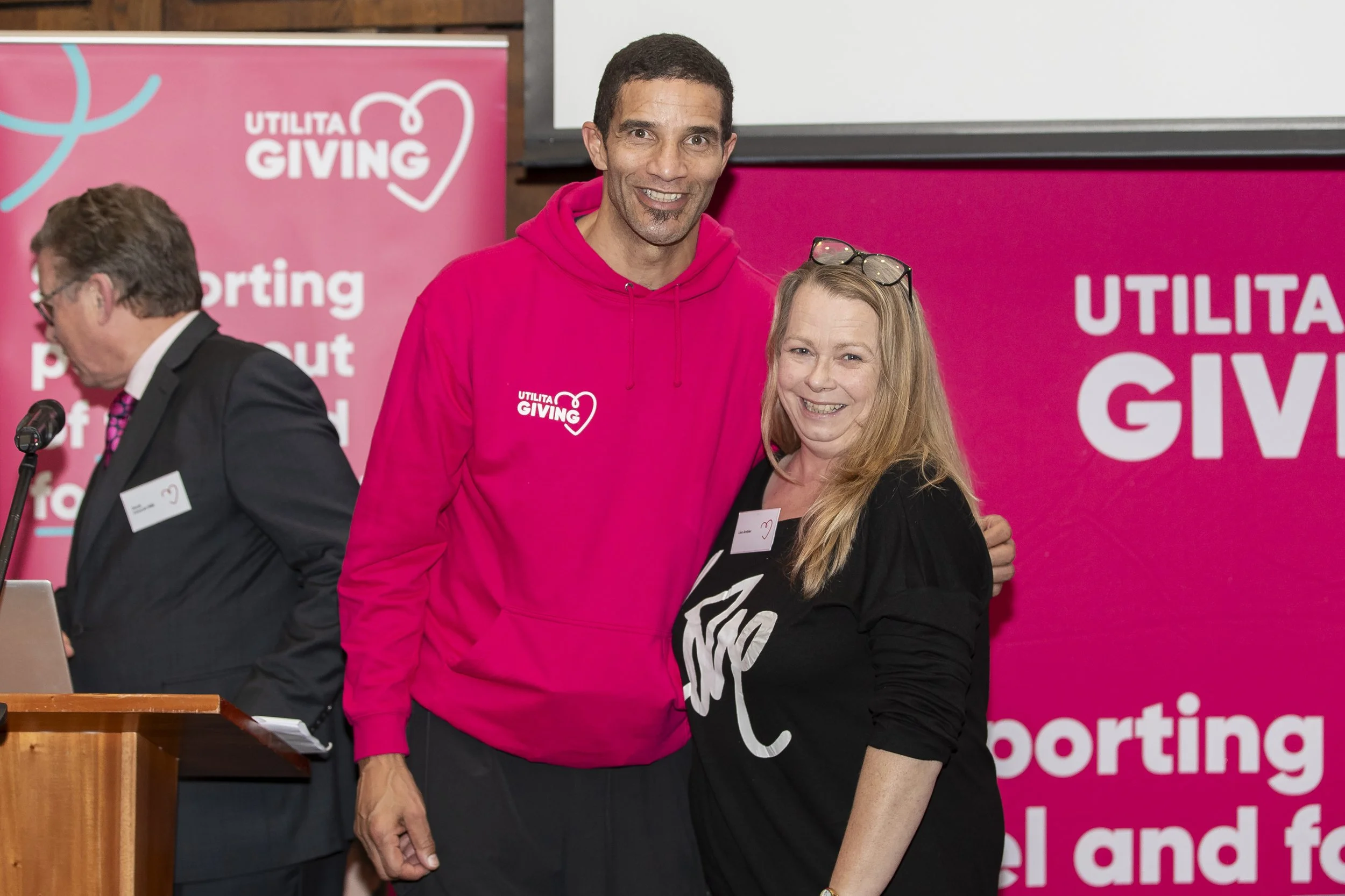 Utilita Giving OCTA-126.jpg