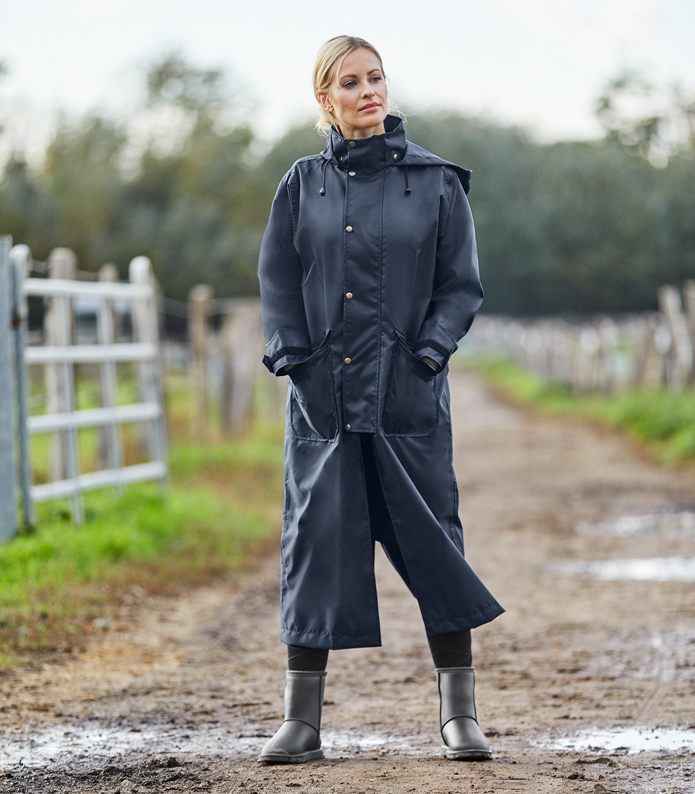 E.L.T Dover Raincoat