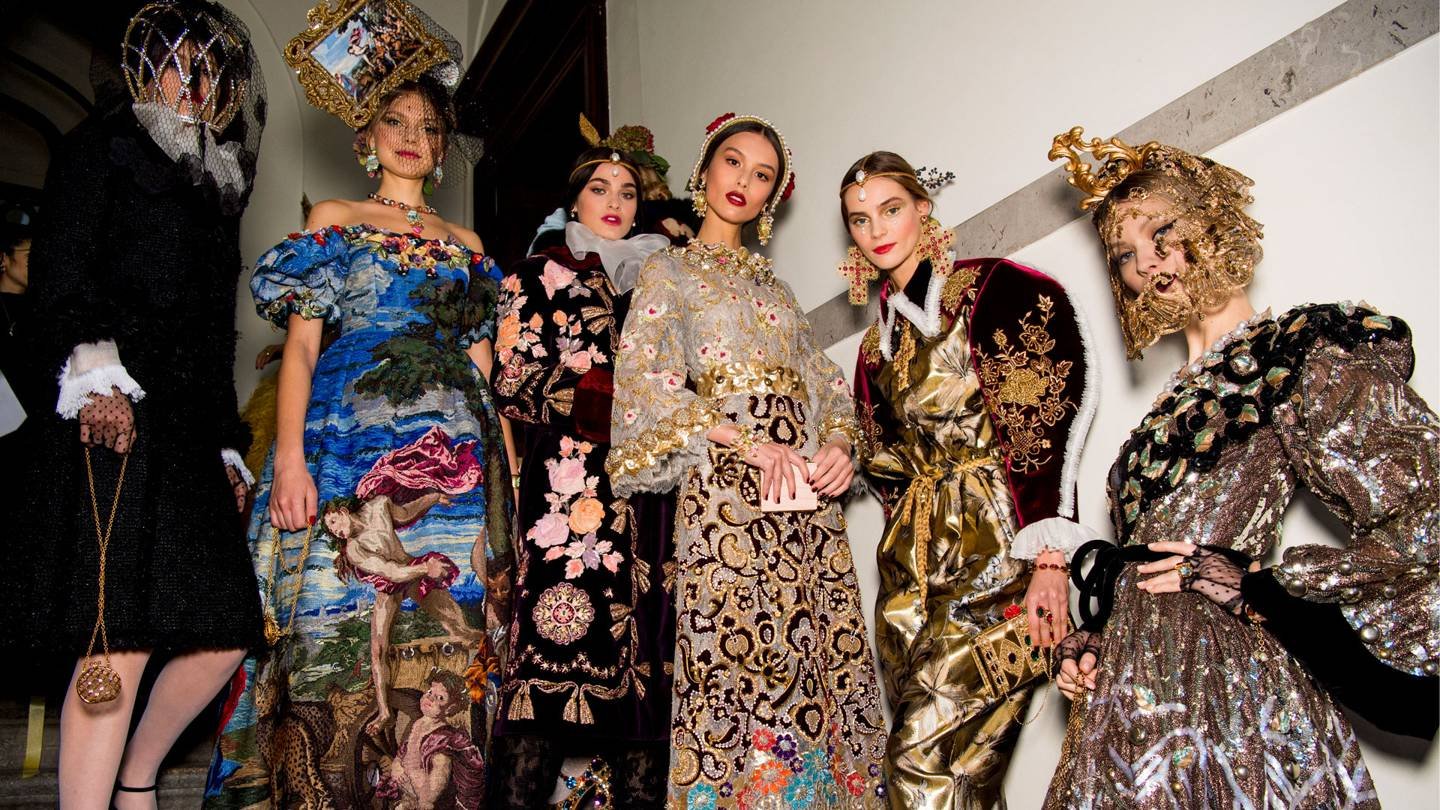 Dolce-and-Gabbana-December-2018-Renaissance-Art-Inspired-Show.jpeg