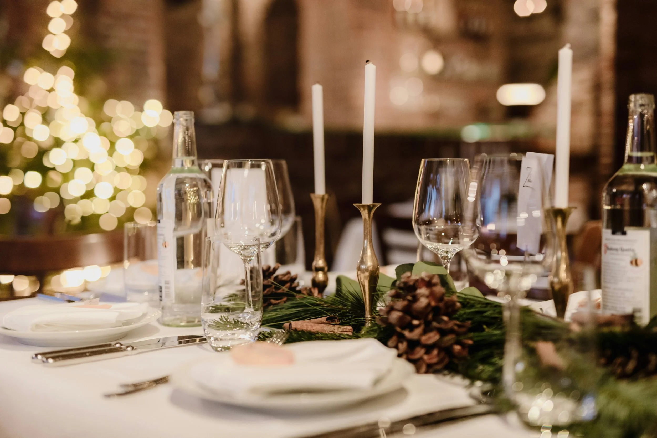 Perfect Holiday Gifts to Impress Your Hostess with the Mostess