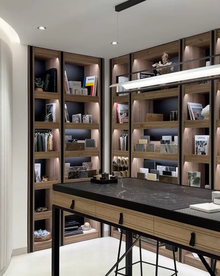 Esta semana pude conocer las &uacute;ltimas novedades en piedra natural, Dekton y Silestone en @cosentinocitymadrid.

Me fascina conocer mejor los avances de marcas l&iacute;deres como @grupocosentino y me produce gran orgullo, como espa&ntilde;ola, 