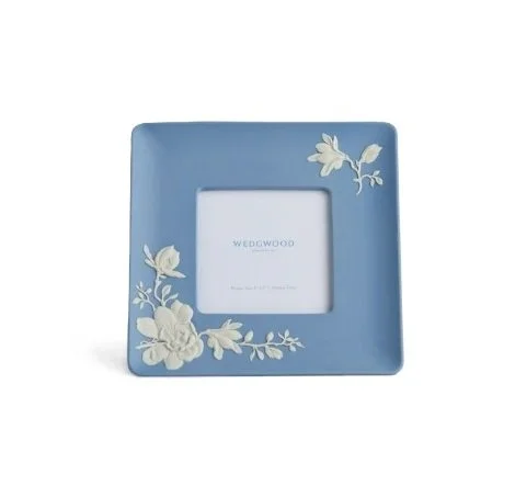 Magnolia frame Wedgwood