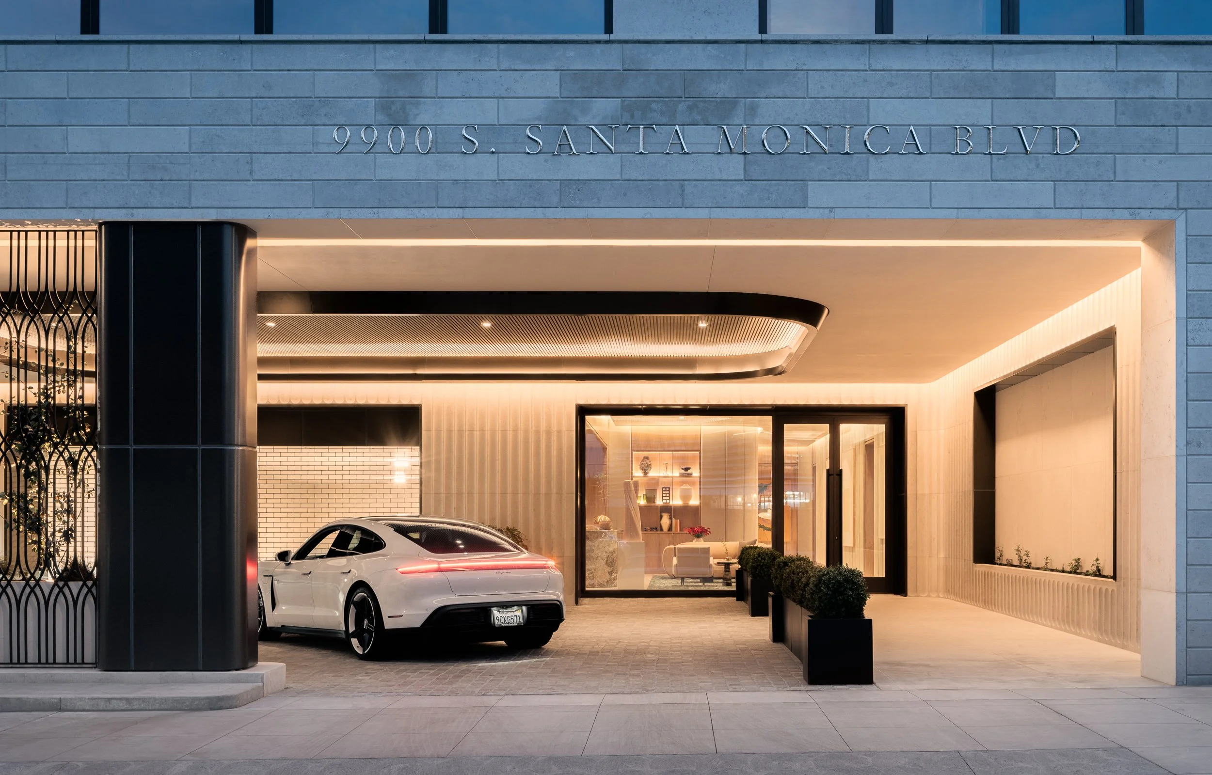 Rosewood Residences Lobby - Porte - ©EvanRamzi - Web-4.jpg