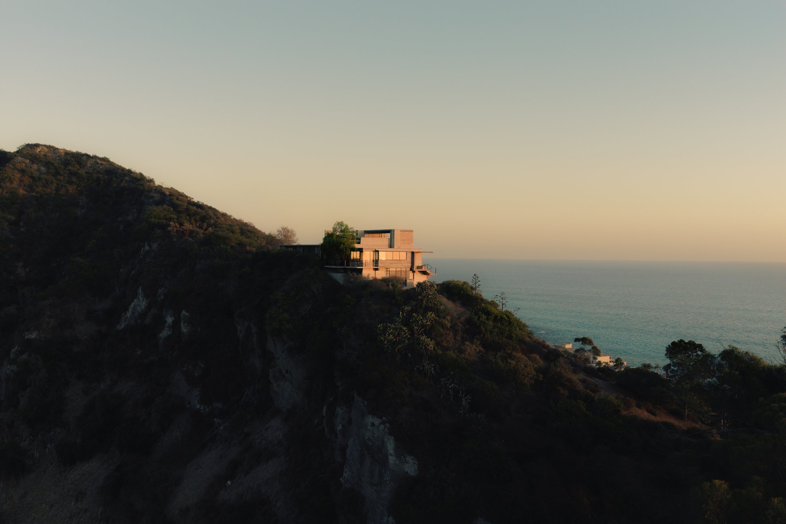 Hangover House - Evan Ramzi - Web-36.jpg