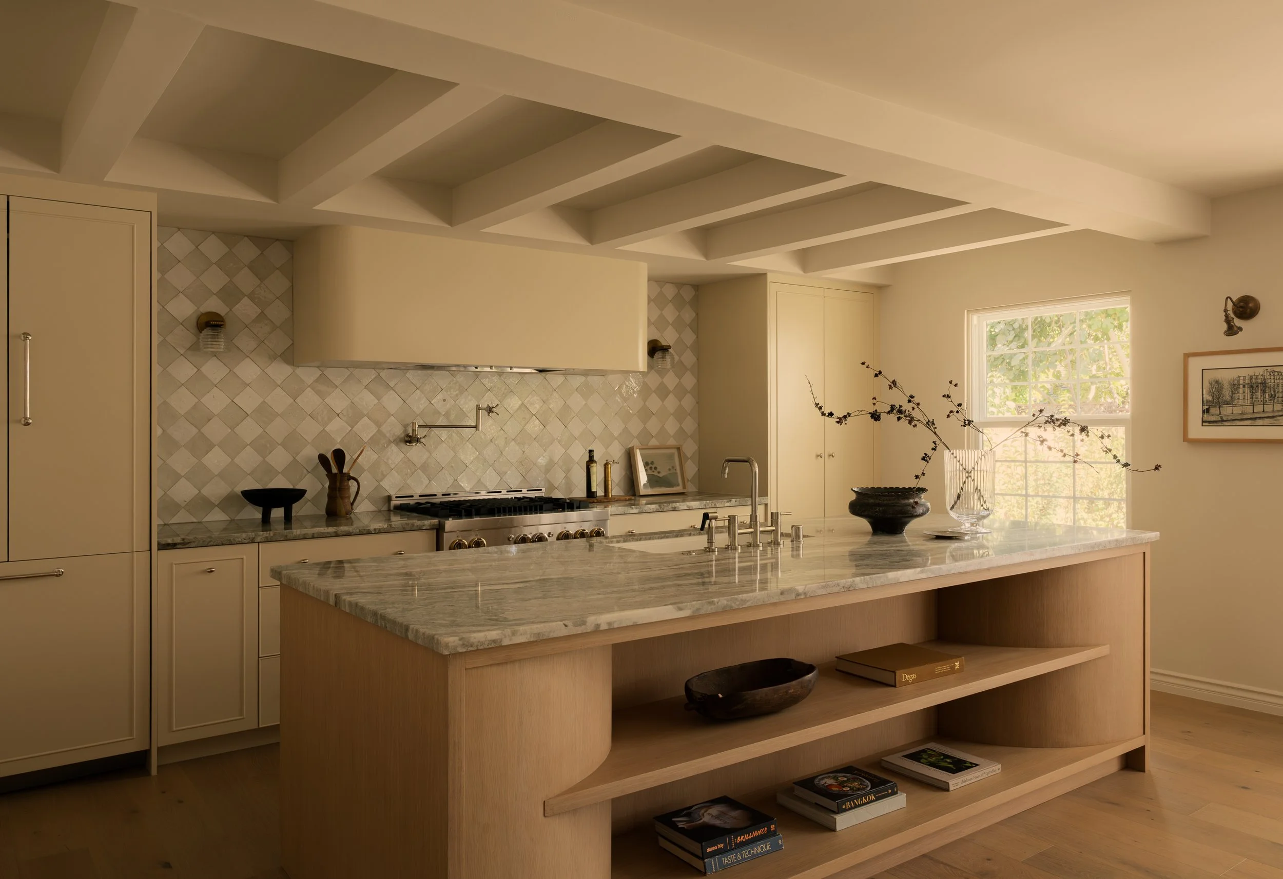 Saint Susan - ©evanramzi - Web-2.jpg