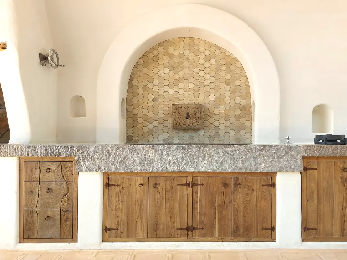 Outdoor and indoor kitchen