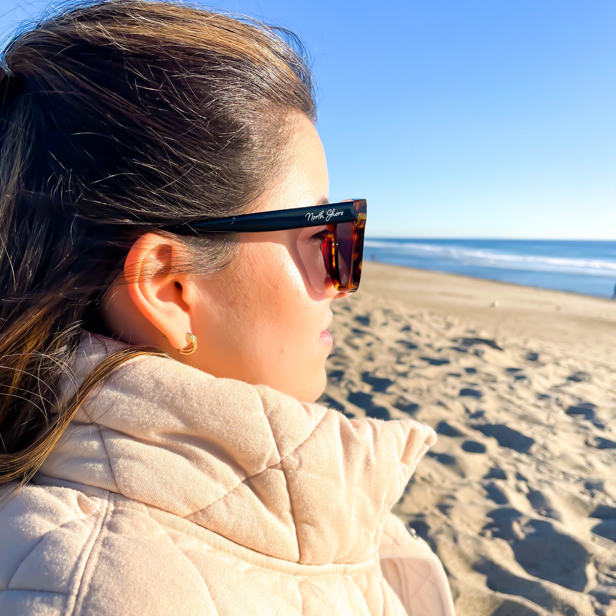 North Shore Sunglasses is where quality meets style 😎
Get your designer quality sunglasses in time for summer 🌞

#longislandbusiness 
#womenownedbusiness 
#sunglasseslover 
#thehamptons