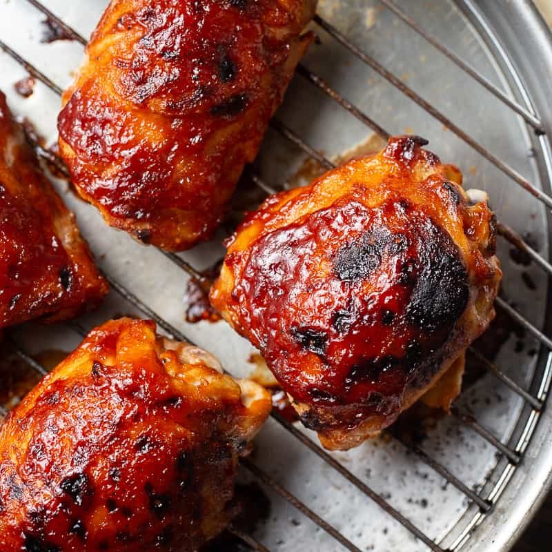 baked-bbq-chicken-thighs-featured-1.jpeg