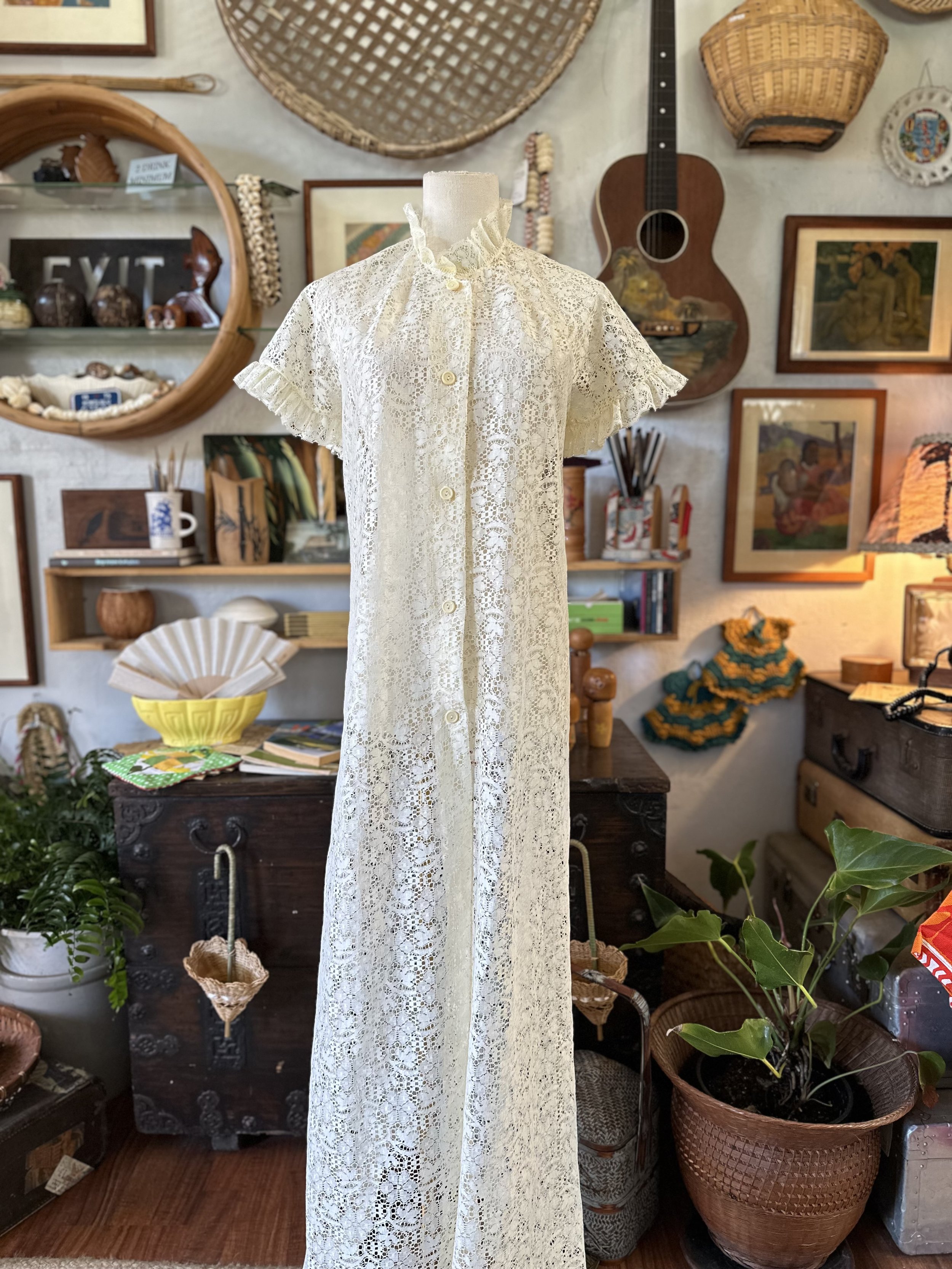 Vintage white lace mu'umu'u by Vassarette