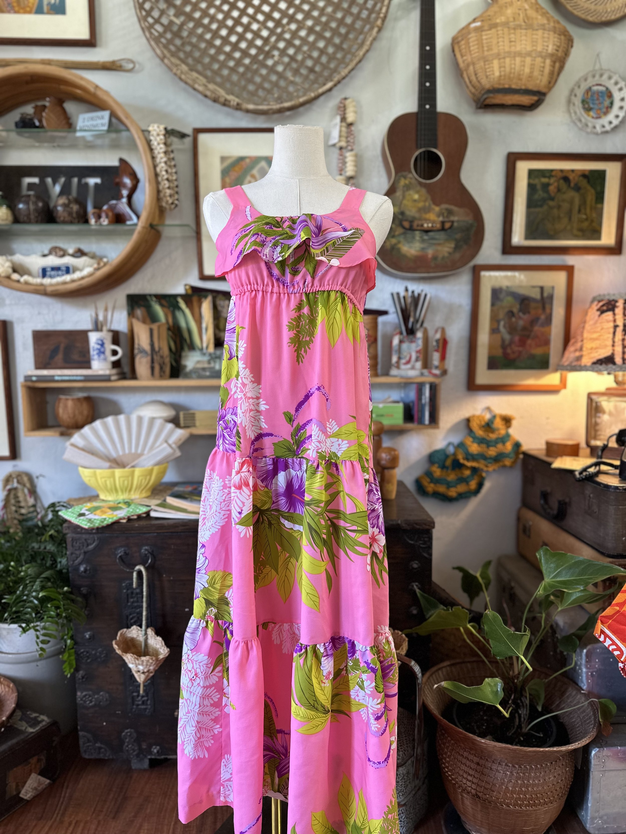 Vintage Tagless 70's mu'umu'u