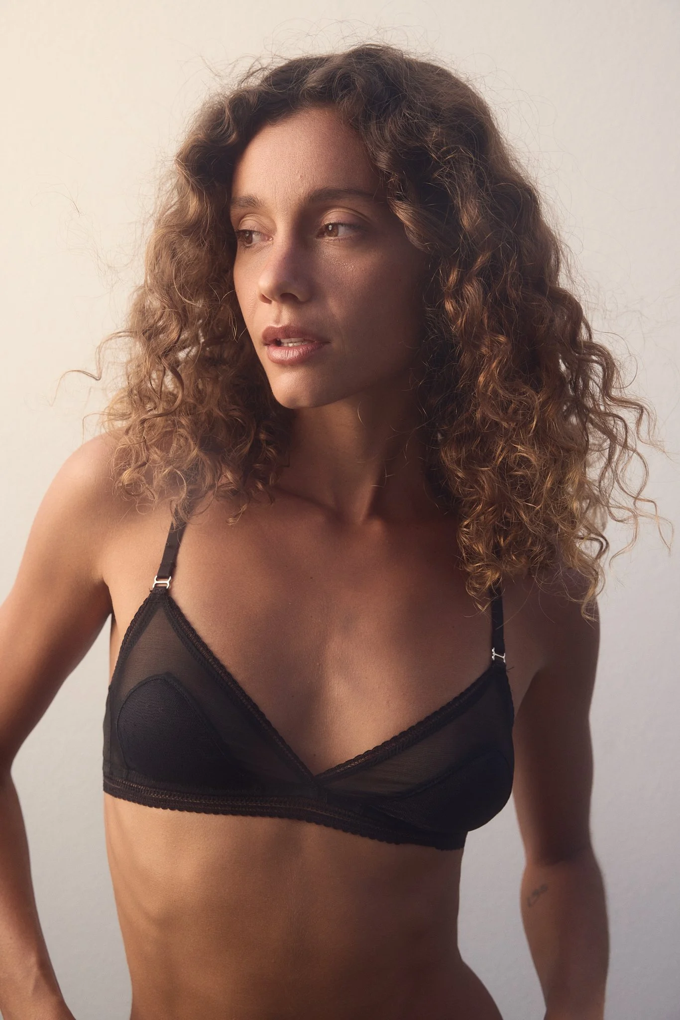 byron_bay_model_porfolio.jpg