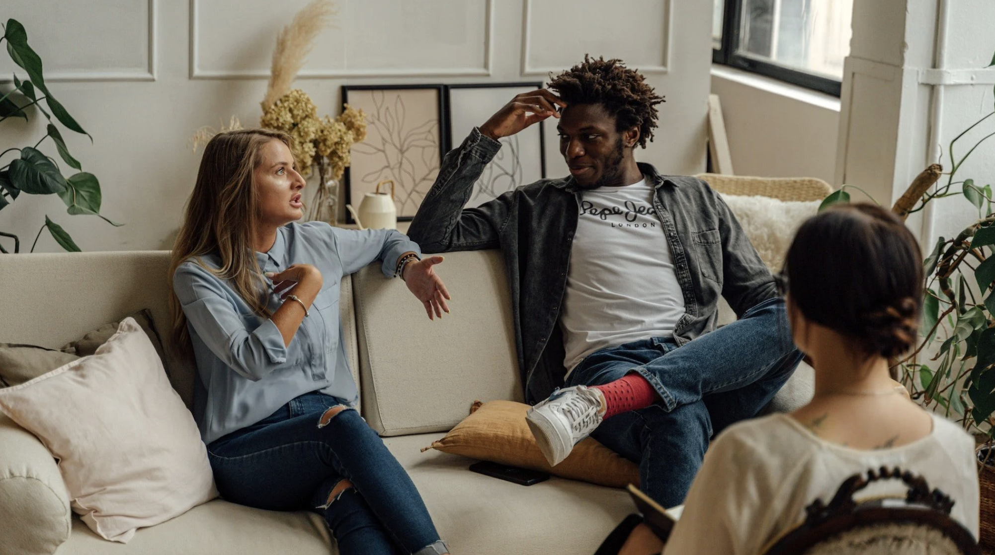 Individual Counselling vs Couples Therapy: Which Is Right for Your Relationship?