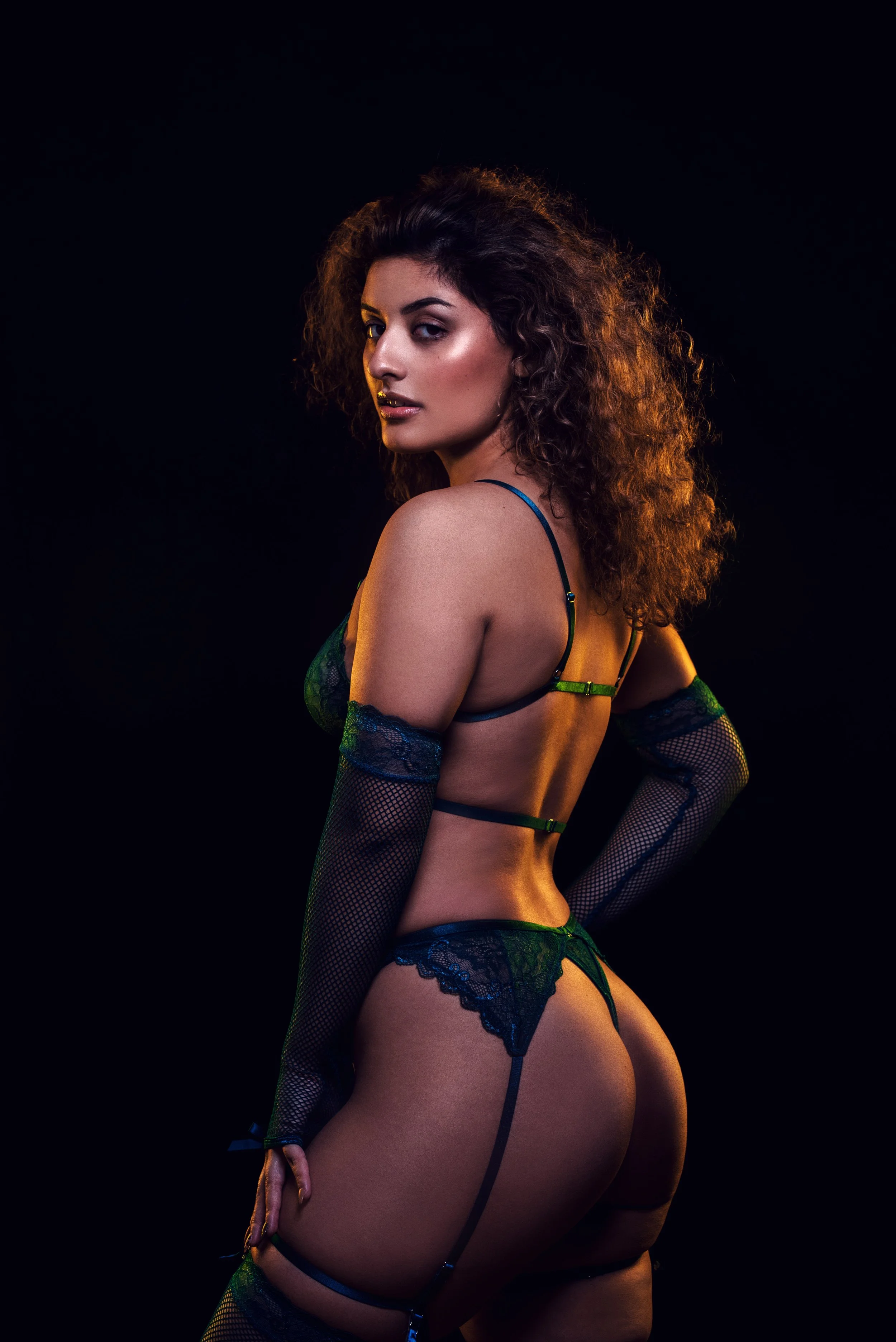 Ailini-2.jpg