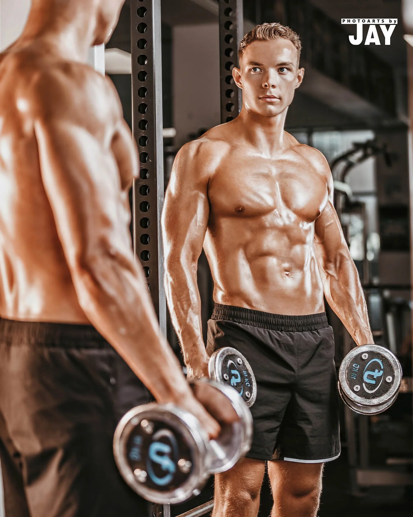 MF-Physiques-Photoshoot-Prep-16.jpg