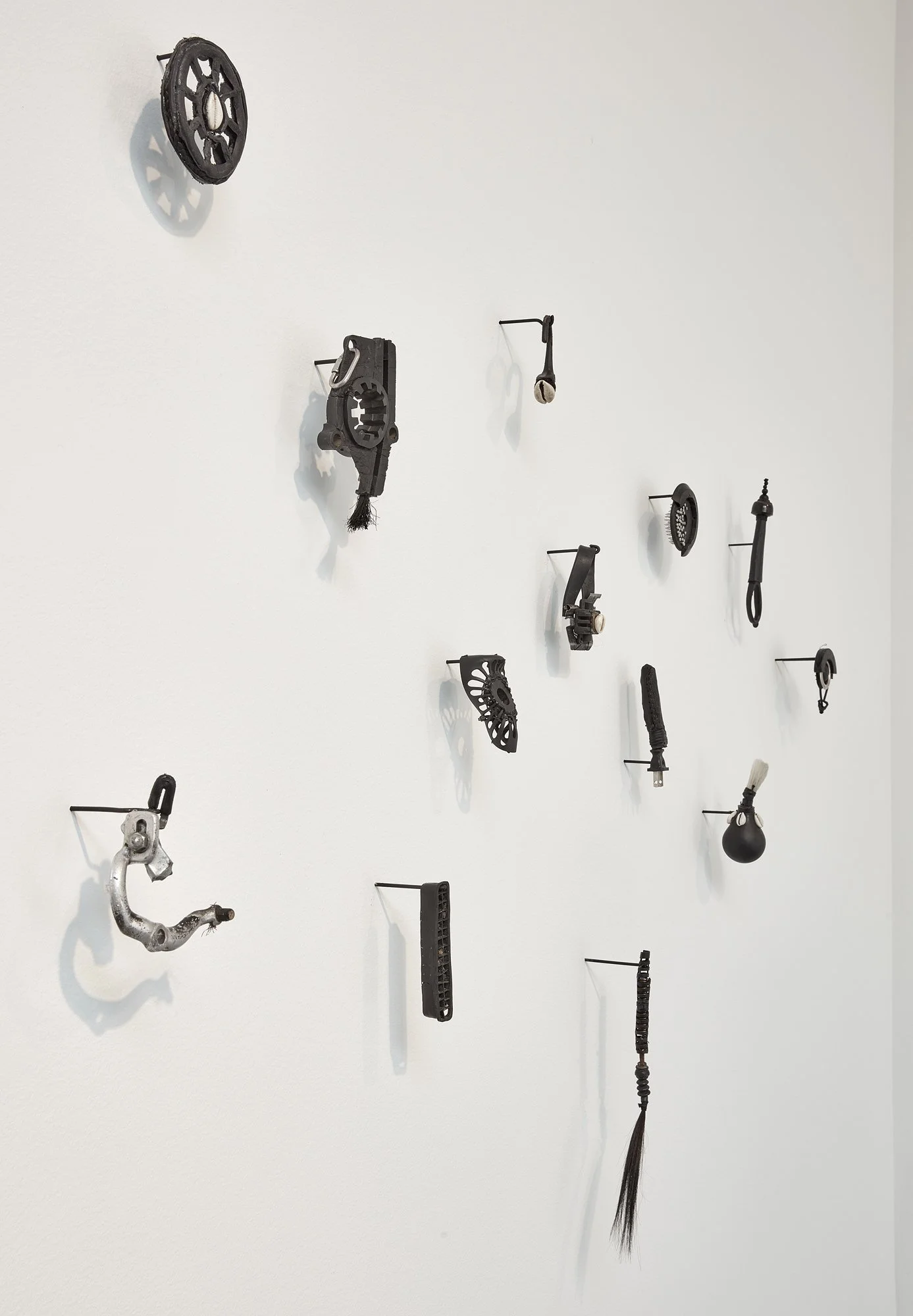 04 Oluseye_Eminado Series_detail.jpg