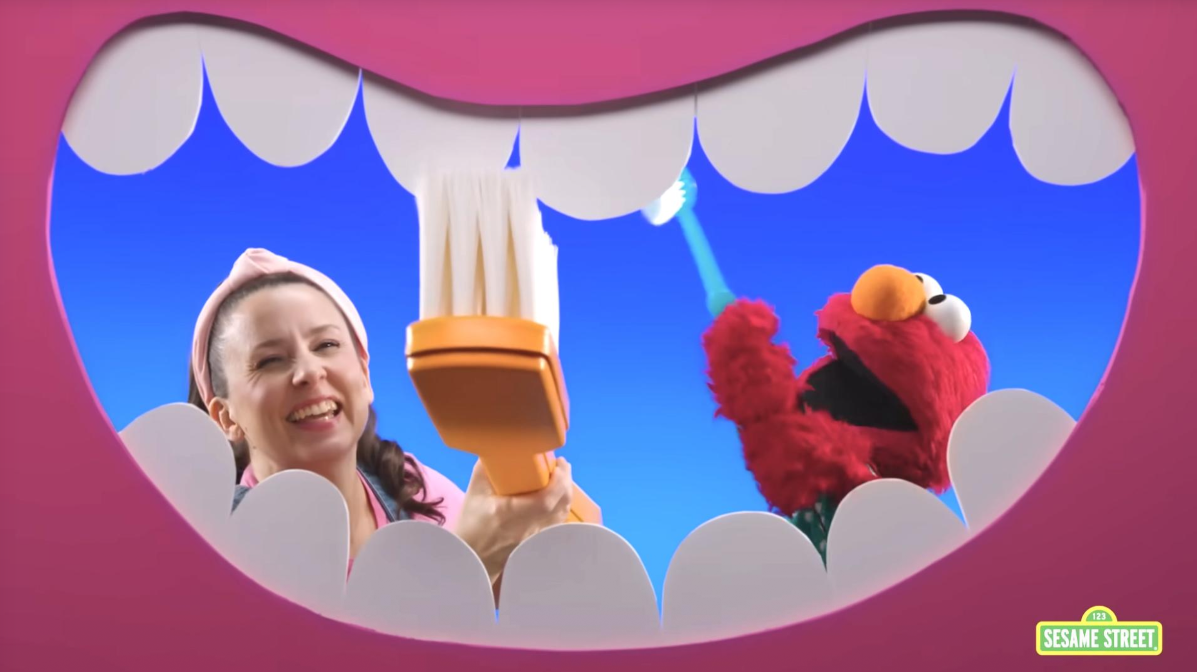 Sesame Street (YT collab with Ms. Rachel)
~ Cut and painted mouth and teeth frame