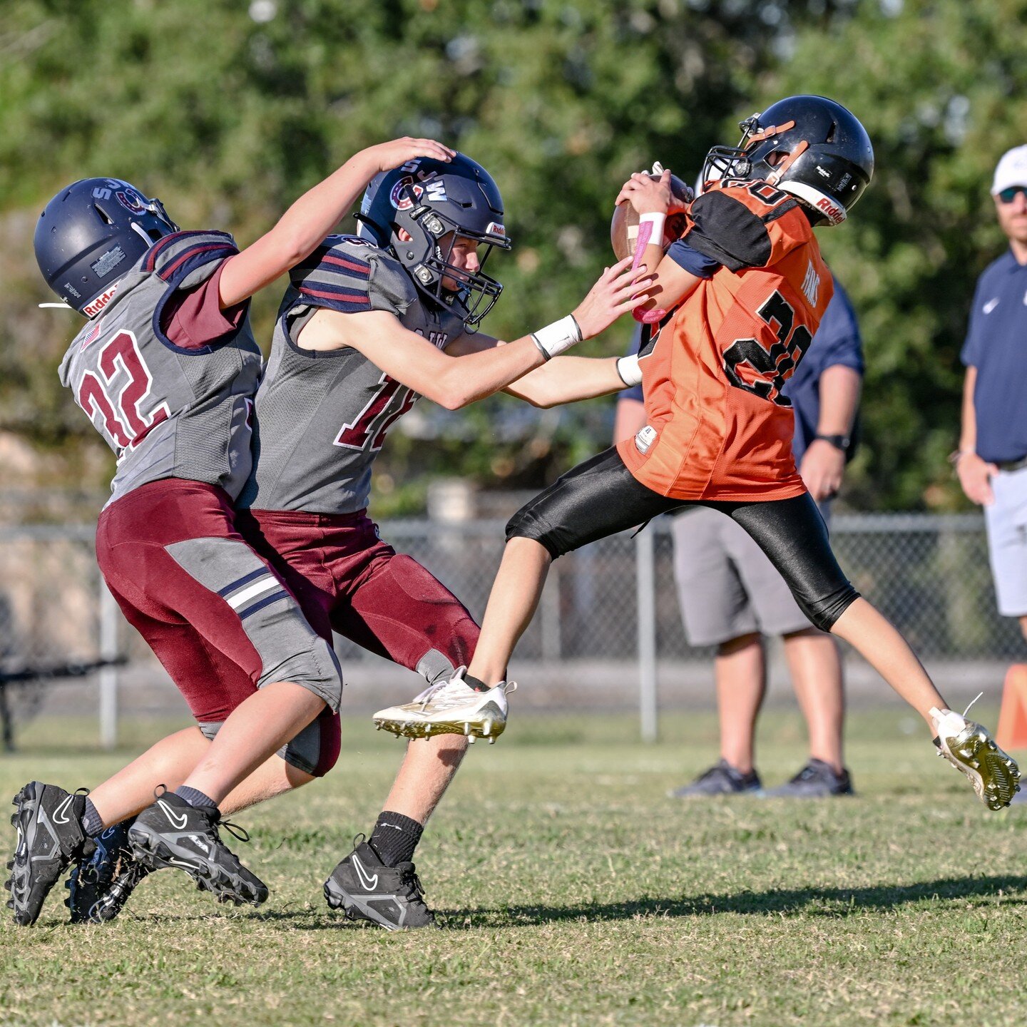 SJ Welsh vs SP Arnett

Full album on my website dennisduval.com

#football #middleschoolfootball #Footballgame #middleschoolsports #juniorhighfootball #youthfootball #youthsports