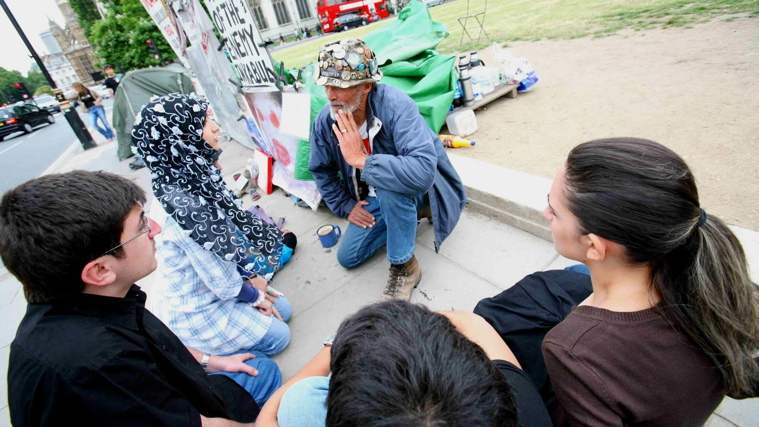 TQ talks to protester.jpg