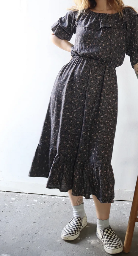 Avenir Jumpsuit hack into dress.png