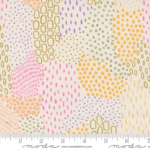 MODA Fabrics Floral Fondant - Cloud