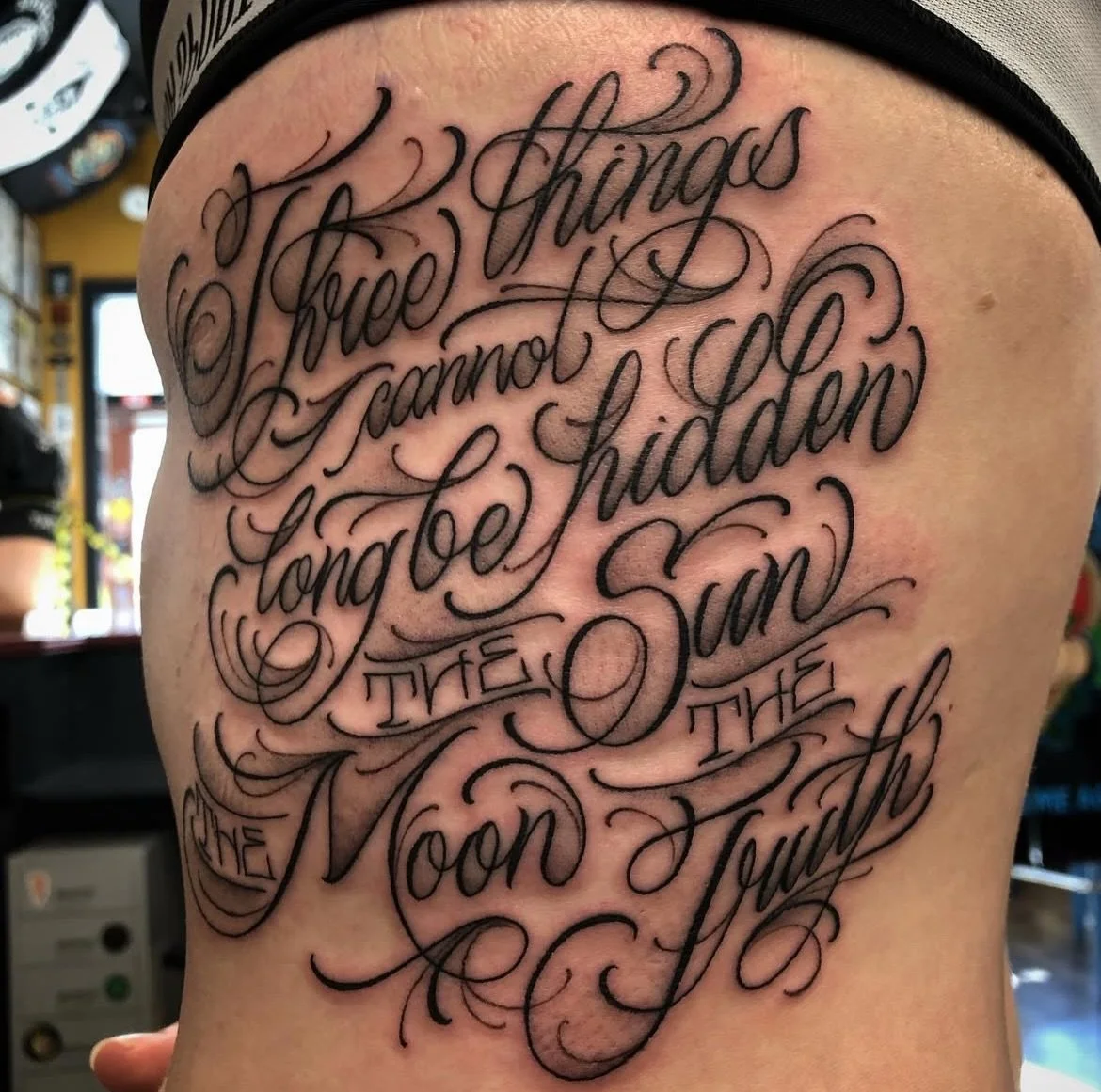 Script by @loganhowardtattooer To book with Logan, message him directly.

#kelowna #kelownatattoo #okanagantattoo #scripttattoo