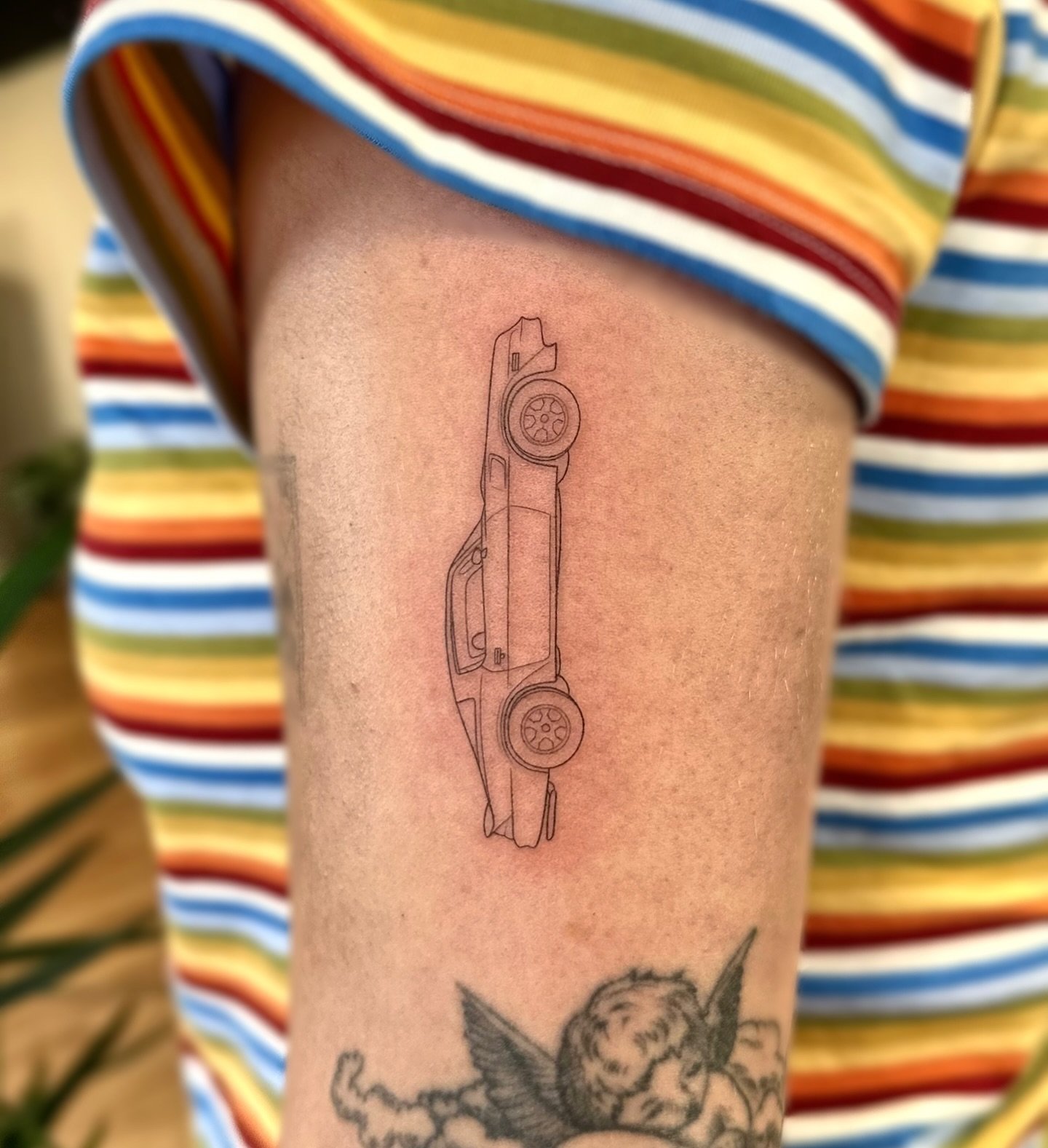 &lsquo;81 Camaro for her dad 🏁 
 
 
(Cherub not my work)
 

#fineline #finelinetattoo #singleneedletattoo #singleneedle #1rltattoo #1981camaro #camaro #camerotattoo
