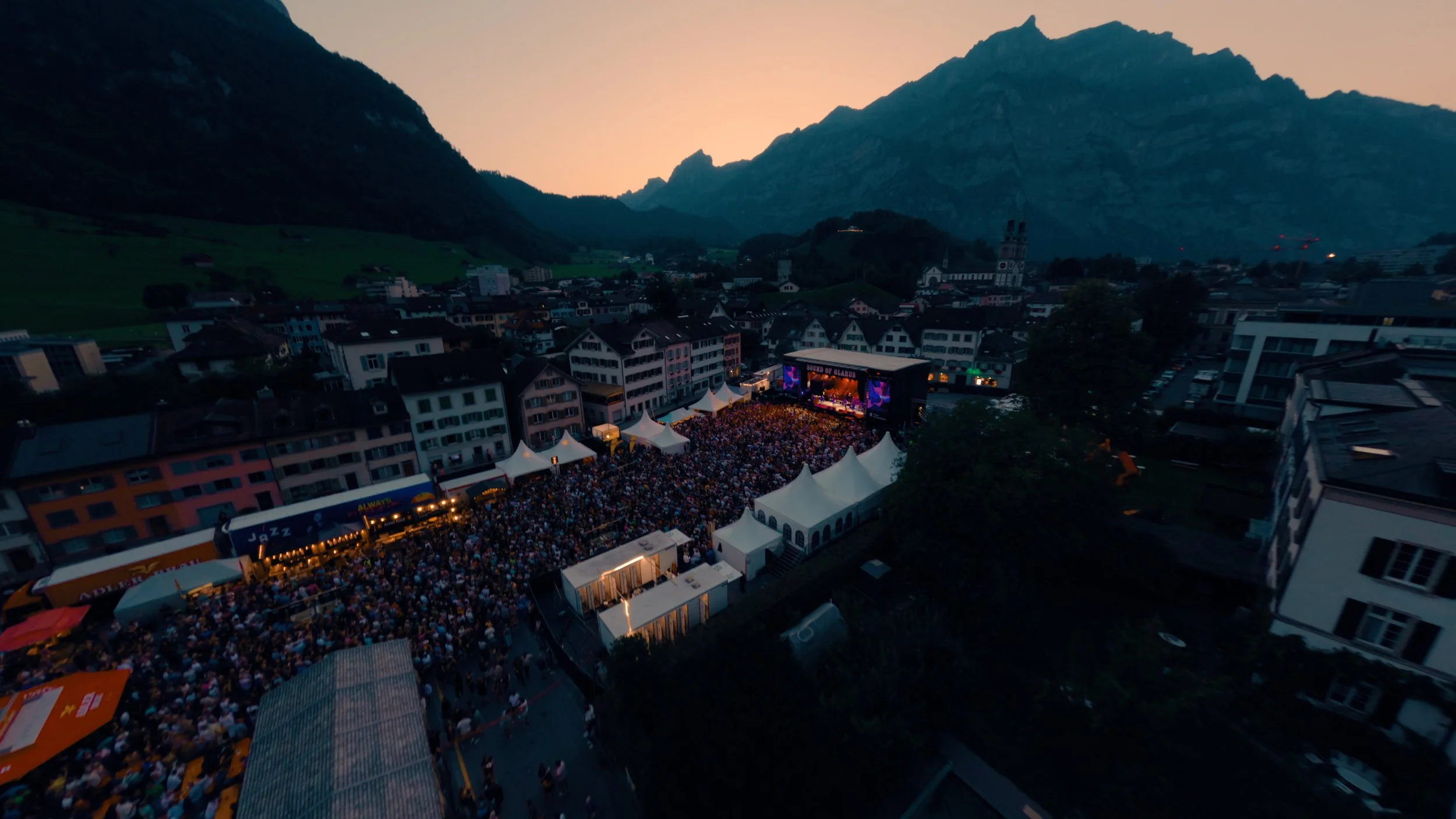 DRONE SHOT GOTTHARD .jpg