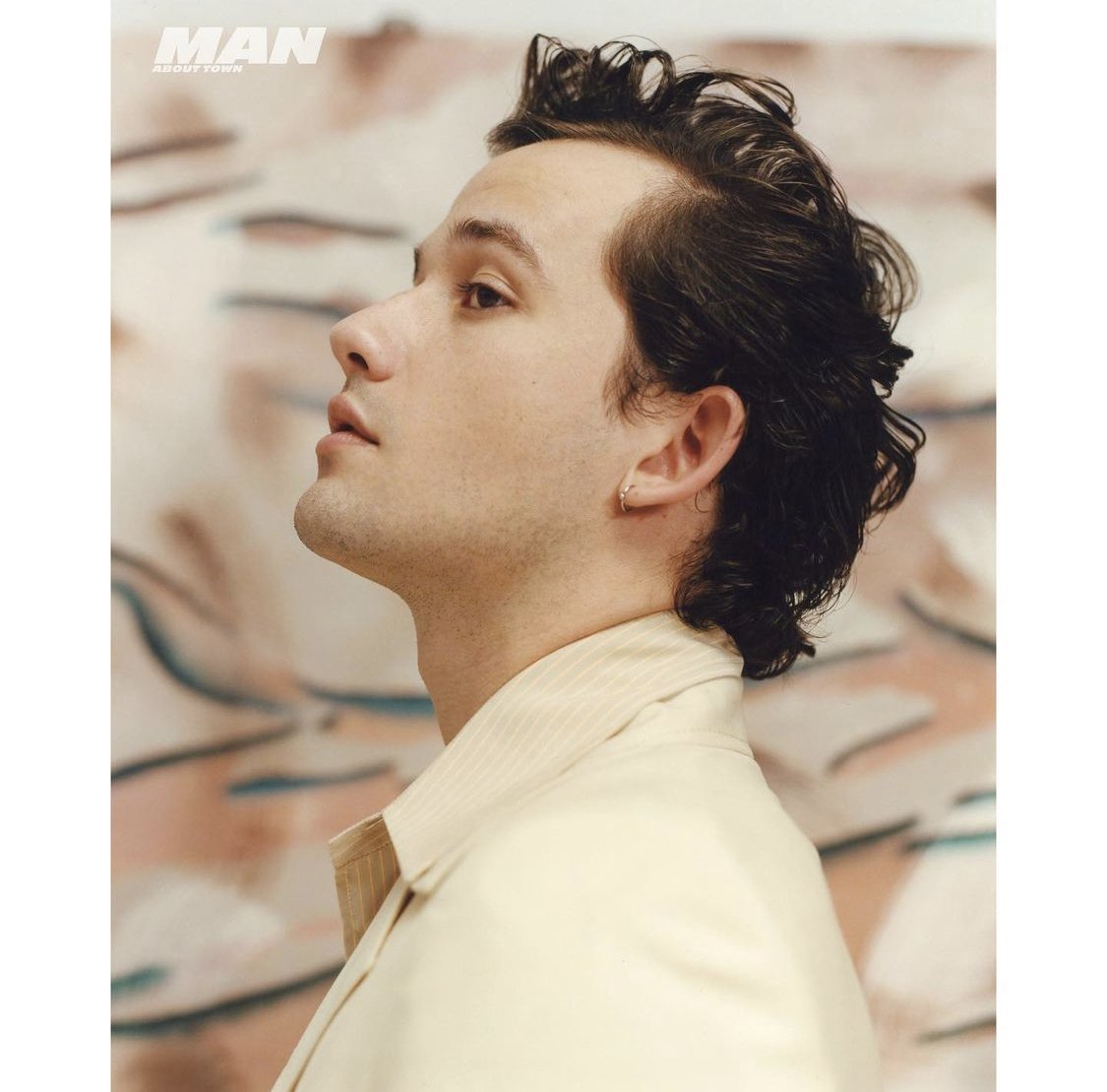 Man About Town
Gossip Girl's Eli Brown | Johnson Lui - Photographer | Scott Shapiro - Fashion Editor/Stylist | Taichi Saito - Hair Stylist | Rei Tajima - Makeup Artist | Danni Moye-Honeyman & Tevin Consiglio- Assistant Stylist | Eli Brown - Actor | S