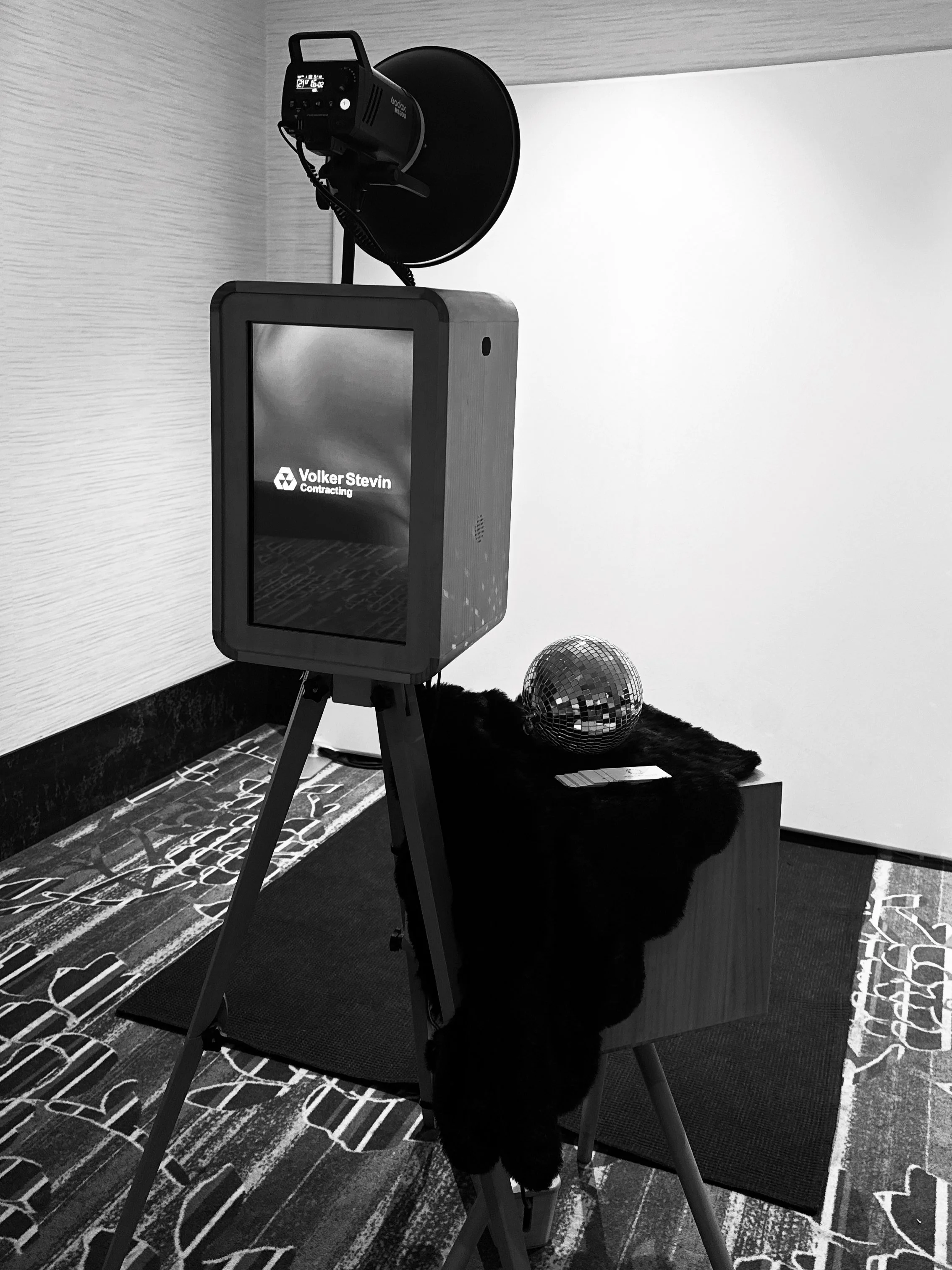 Wood Photo Booth - Banff, Canmore, Lethbridge, Edmonton, Calgary, Lake Louise