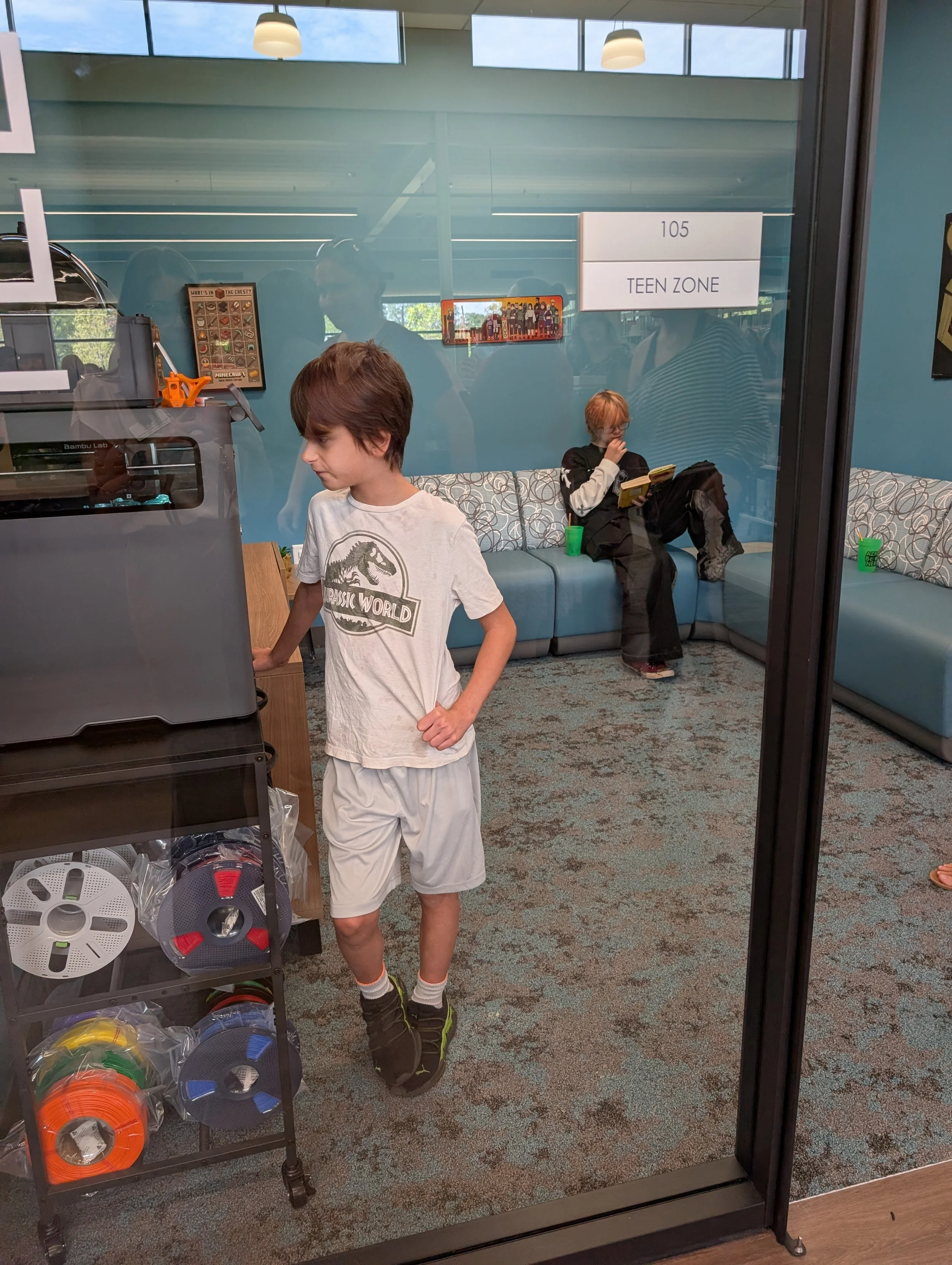 3D printer in the teen space