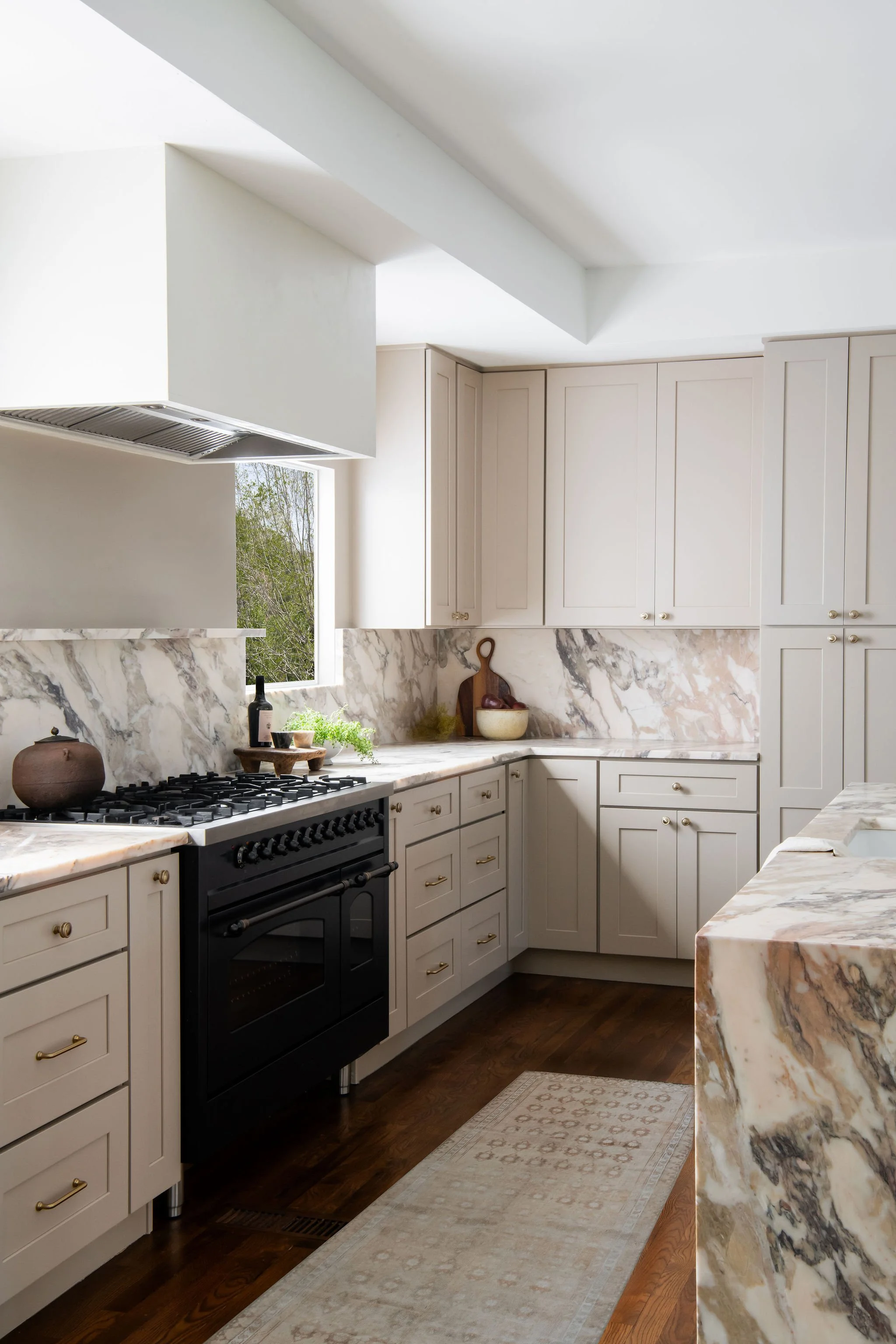 VictoriaForehan_MarkhartKitchen_04.jpg