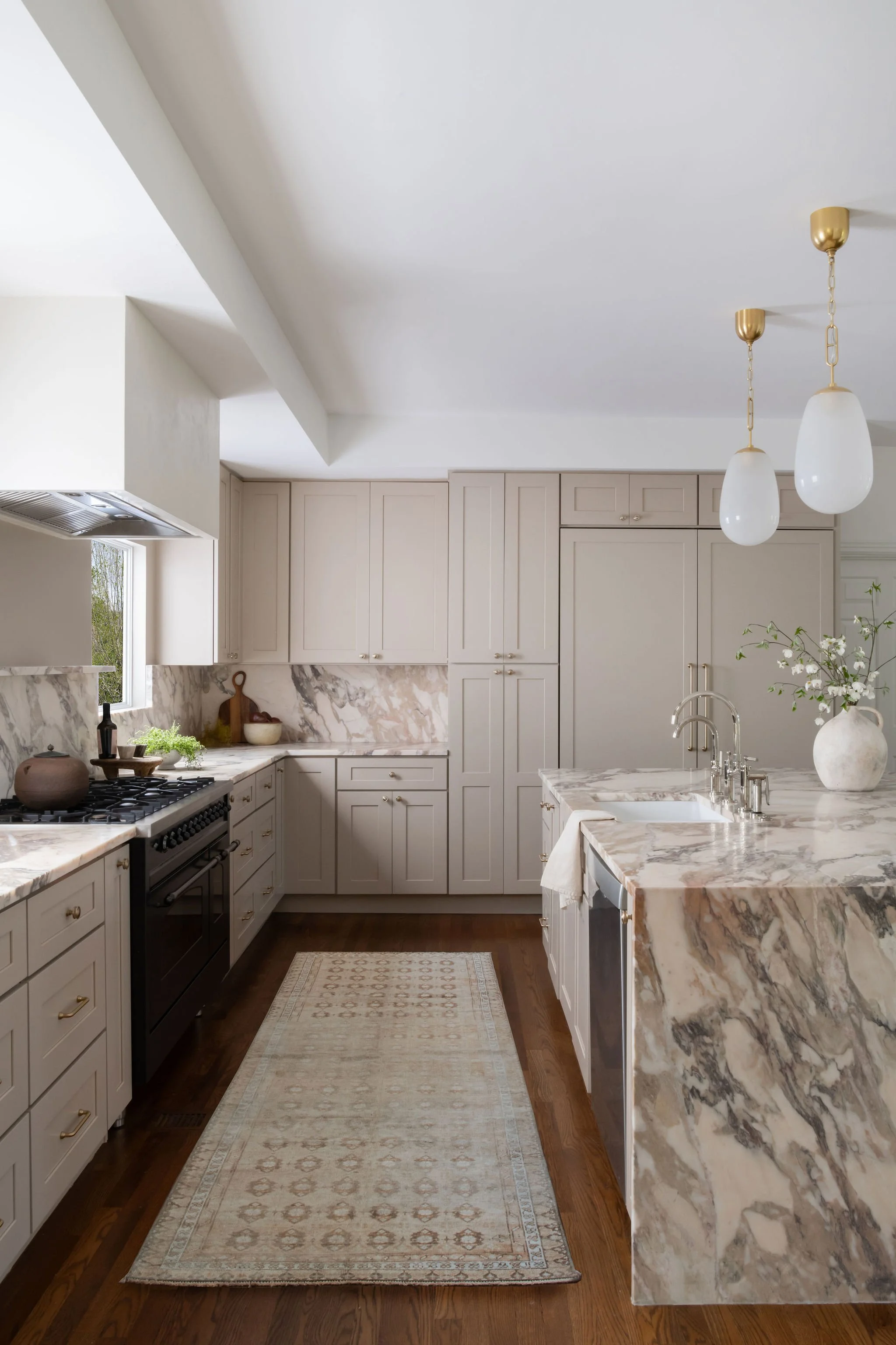 VictoriaForehan_MarkhartKitchen_07.jpg