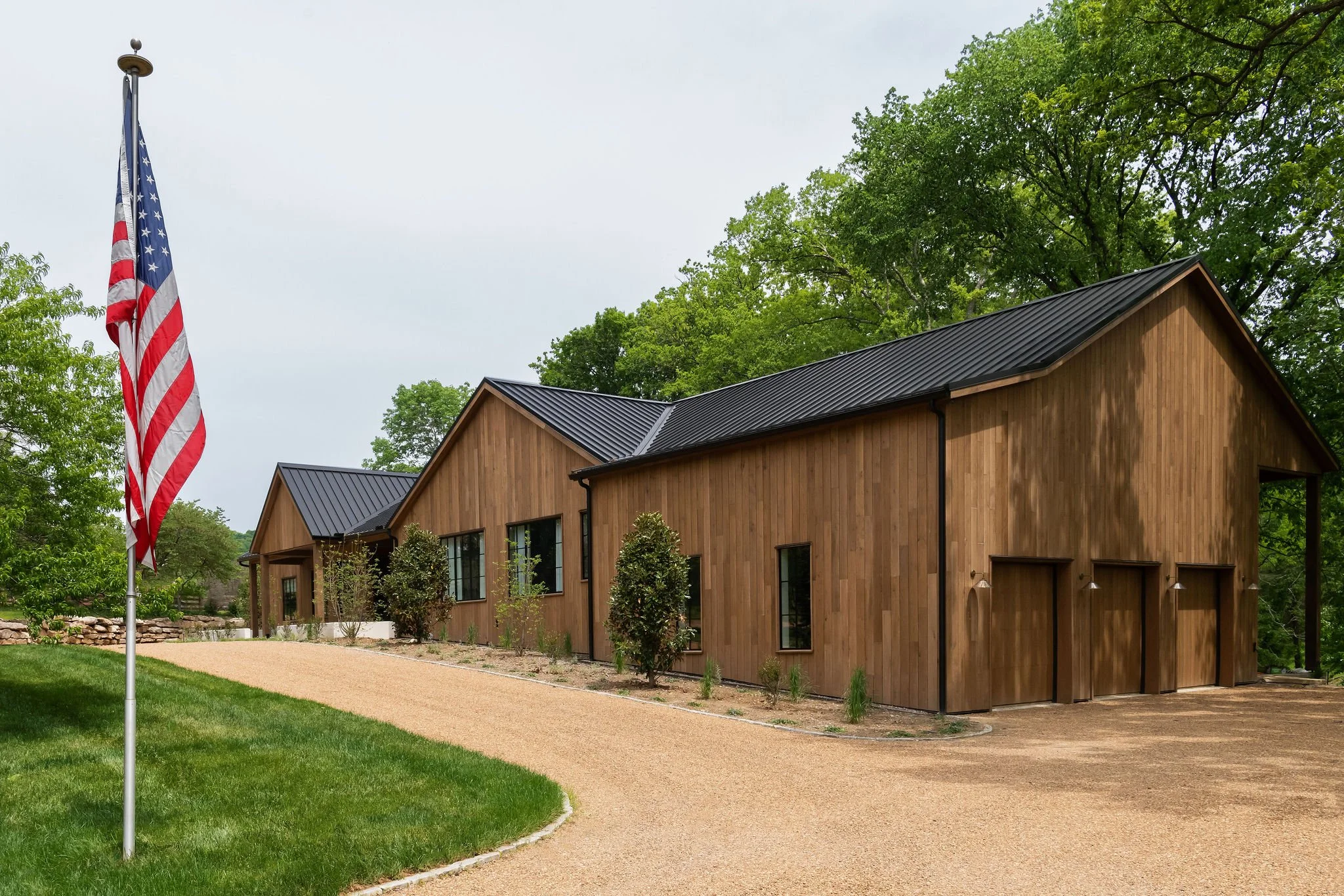 VictoriaForehan_Comstock_Exteriors_10.jpg